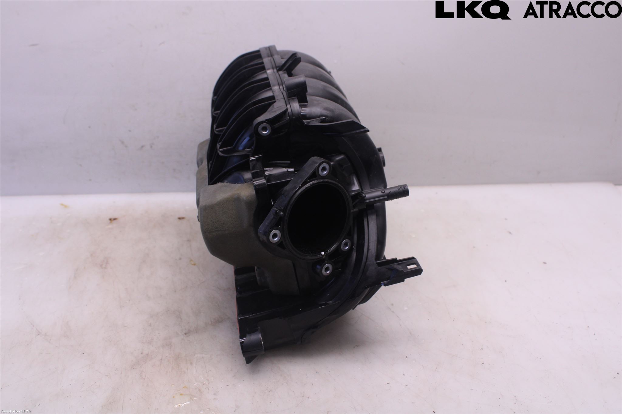 Toyota RAV4 19- Innsugningsmanifold