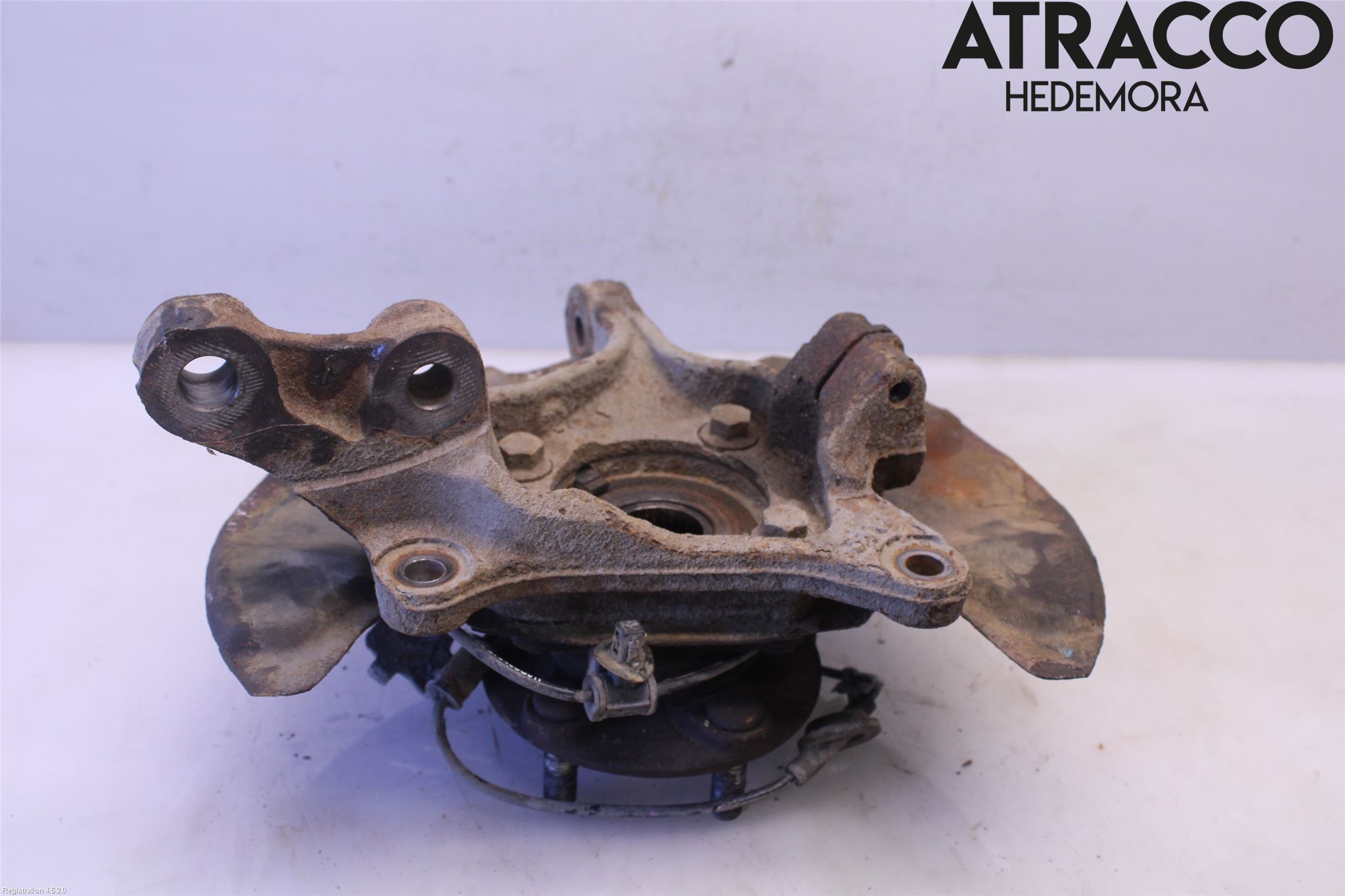 Subaru IMPREZA IV 13-17 Spindel Vf
