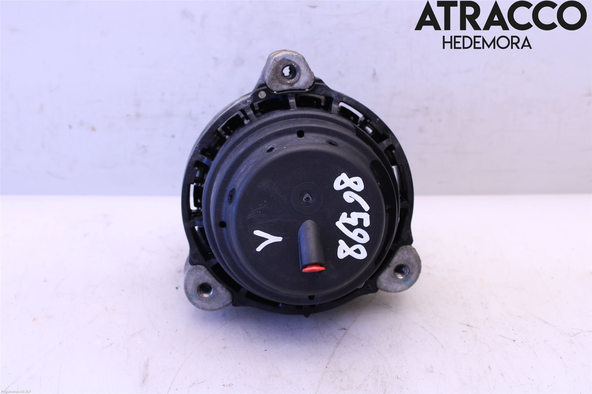 BMW 5 G30/G31/F90 17-23 Motor Feste Stål-Alu