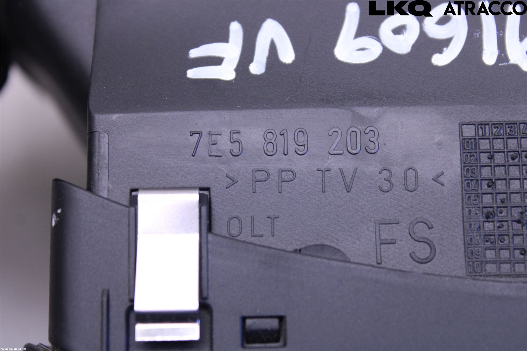 Volkswagen VW TRANSP/CARAVELLE (T5) 04-15 Dashbord Kanal - Dyse