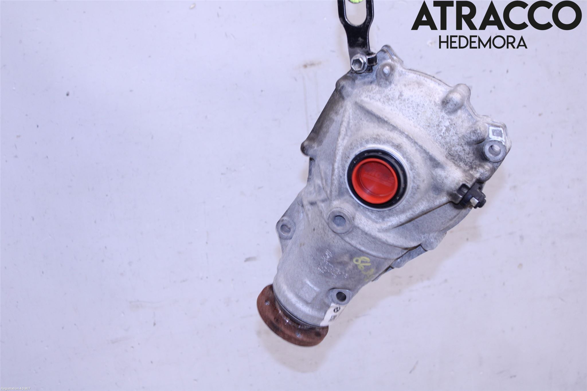 BMW 3 F30/F31/F80 12-19 Kardang Foran