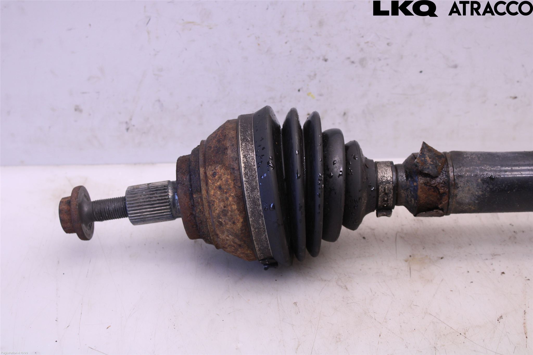 Volkswagen VW CADDY 11-15 Drivaksel Foran Kompl Høyre