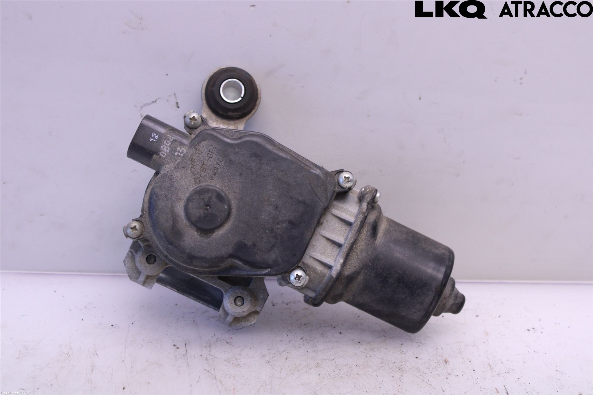 Nissan LEAF 11-17 Viskermotor Frontrute