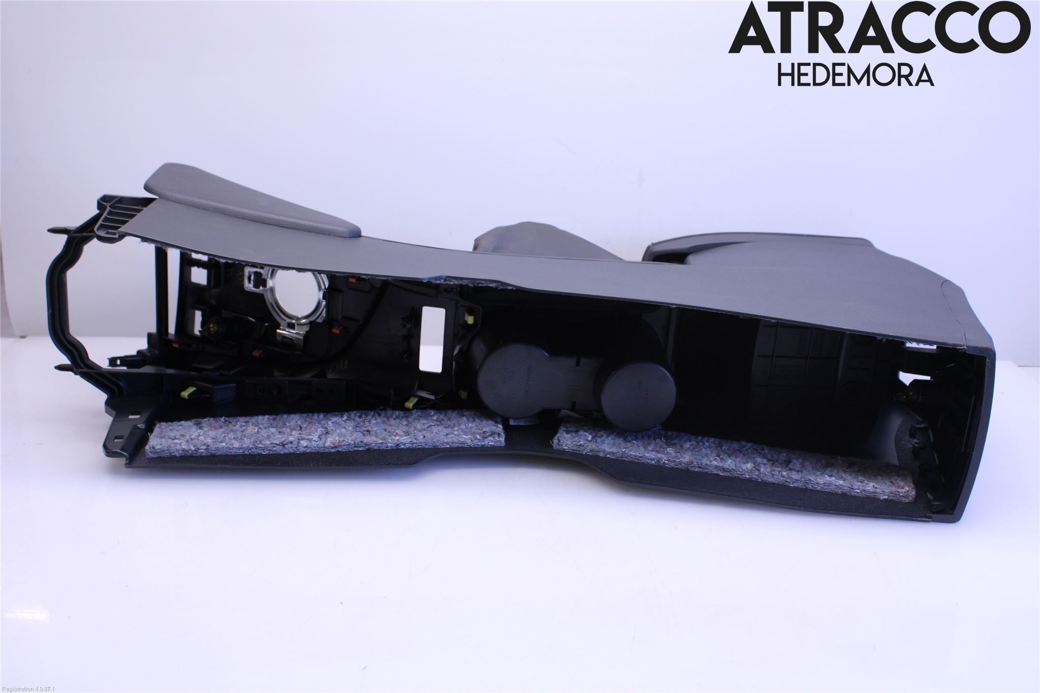 Toyota AURIS 13-19 Innr Konsoll-Lomme