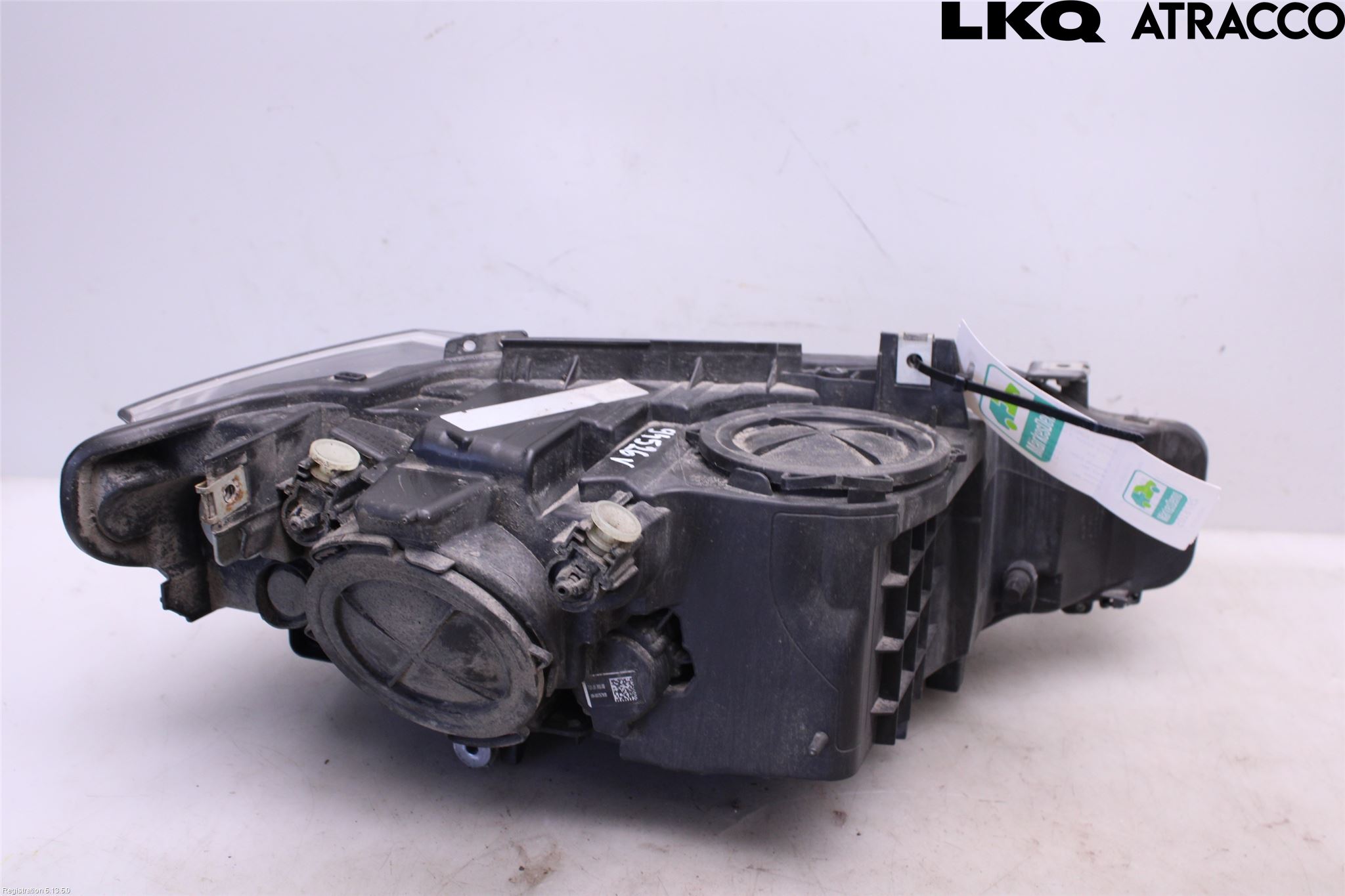 BMW 3 F30/F31/F80 12-19 Frontlykt Venstre