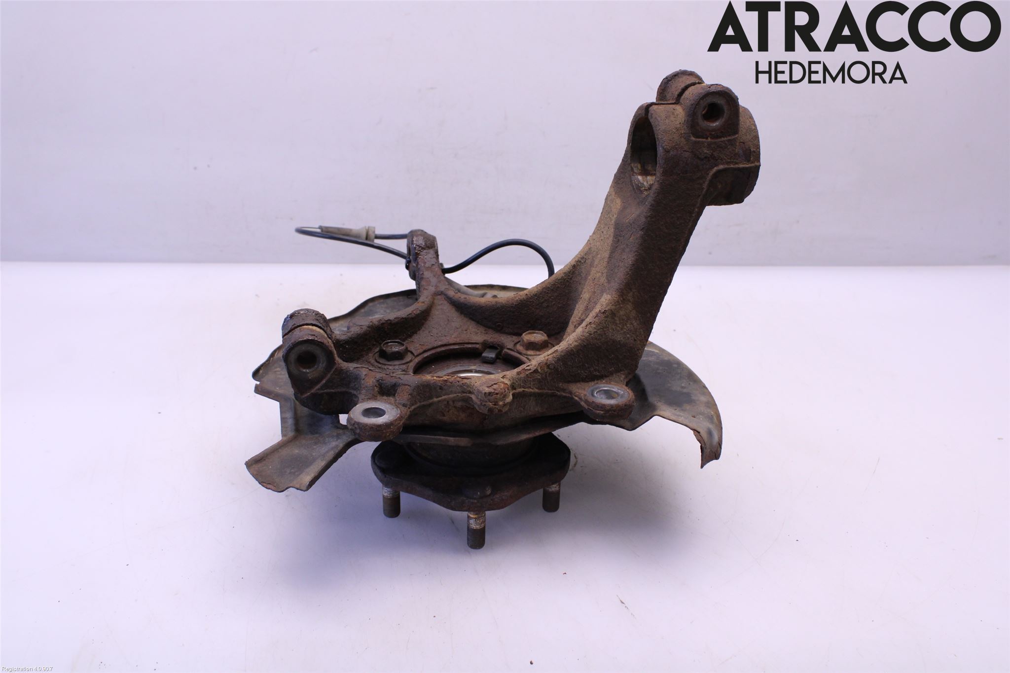 Nissan X-TRAIL 14-21 Spindel Vf