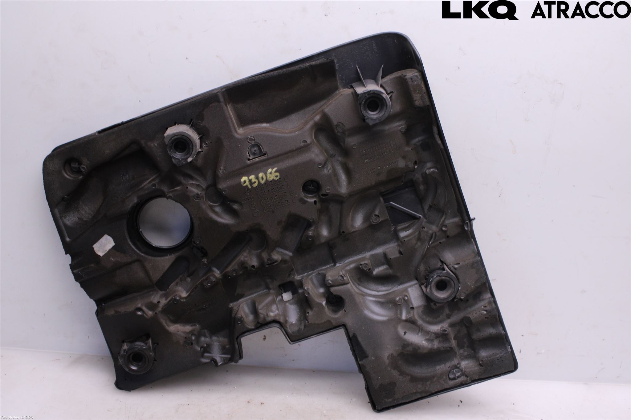Skoda FABIA 15-21 Motor Deksel Over Motor