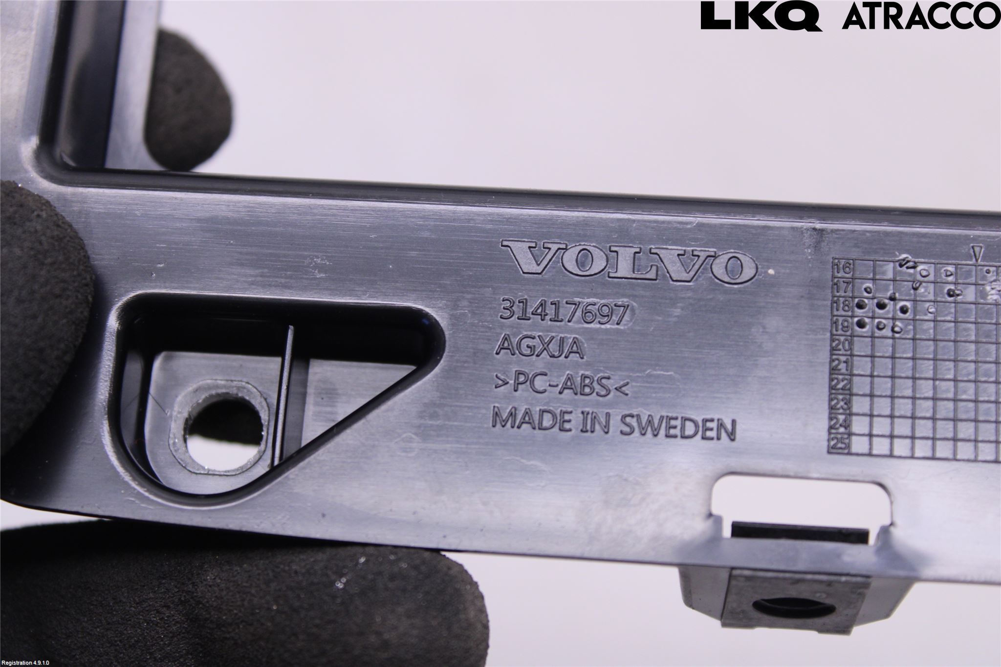 Volvo XC60 18- Innr Radio Ramme