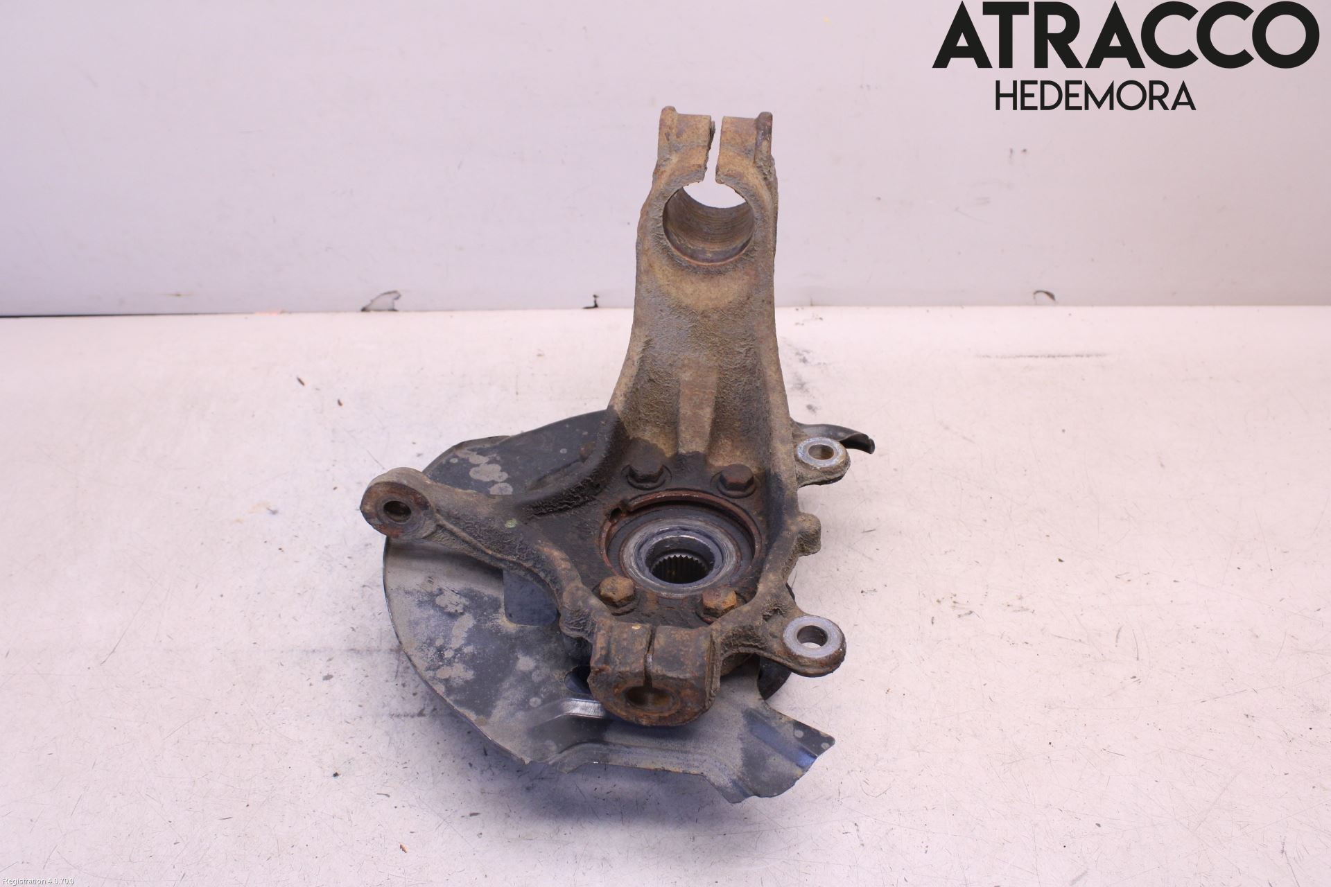 Nissan QASHQAI 14-17 Spindel Vf