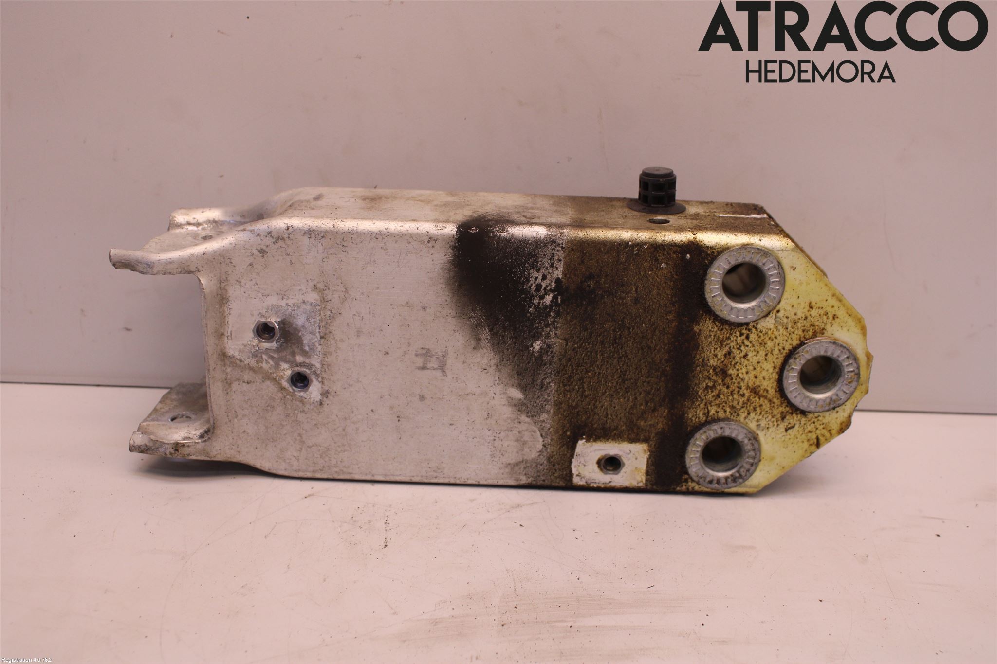 BMW 5 F10/F11/F18 09-17 Støtfanger Foran Feste