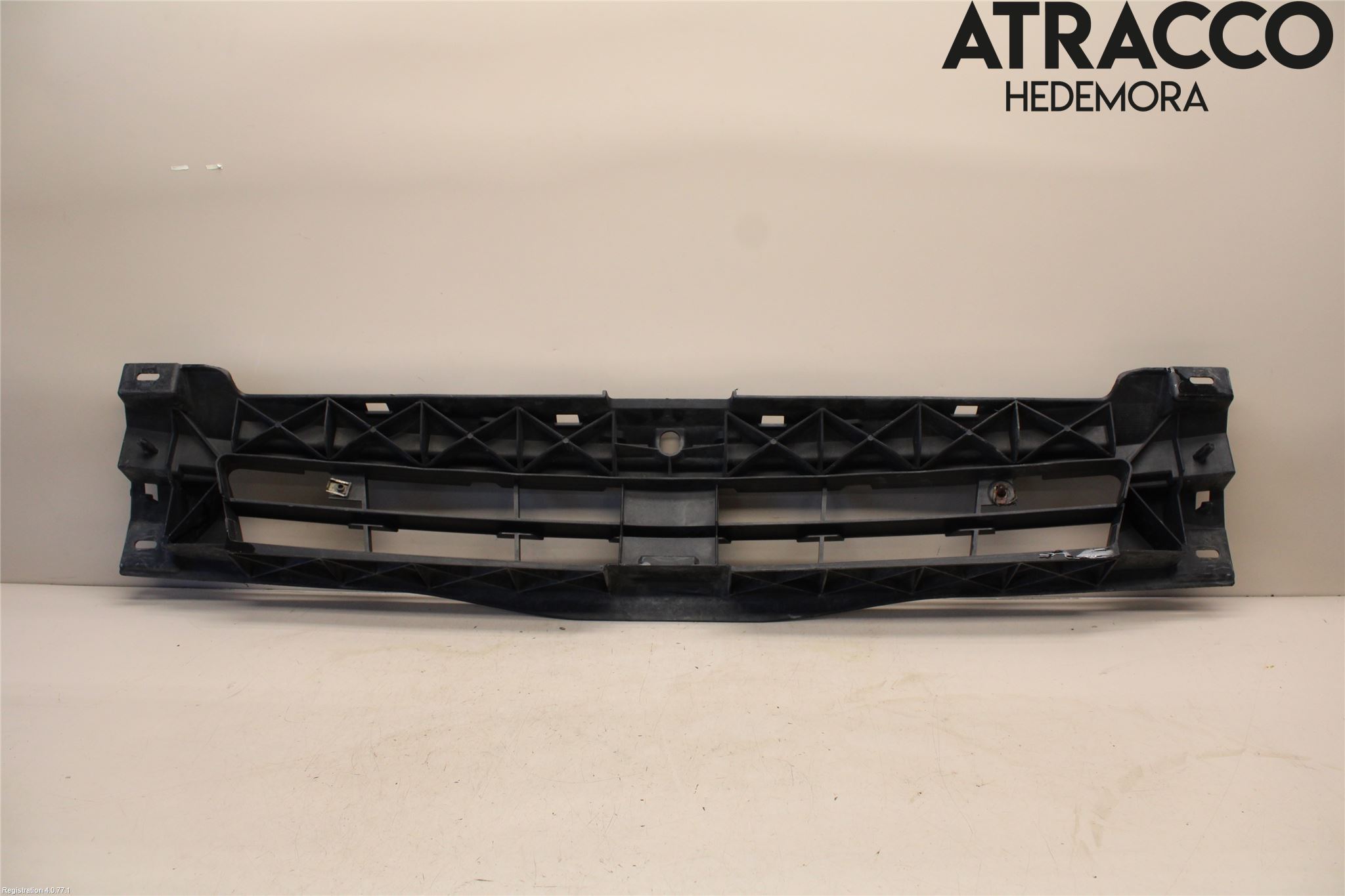 Nissan PRIMASTAR Frontplate