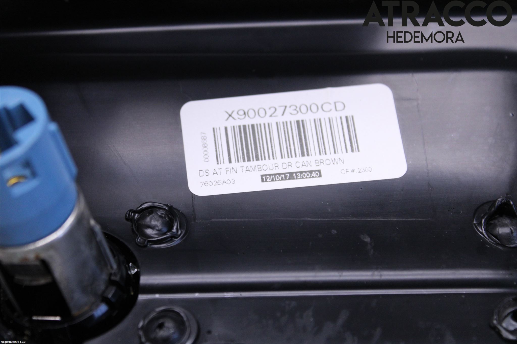 Dodge PICK UP RAM 81- Innr Koppholder