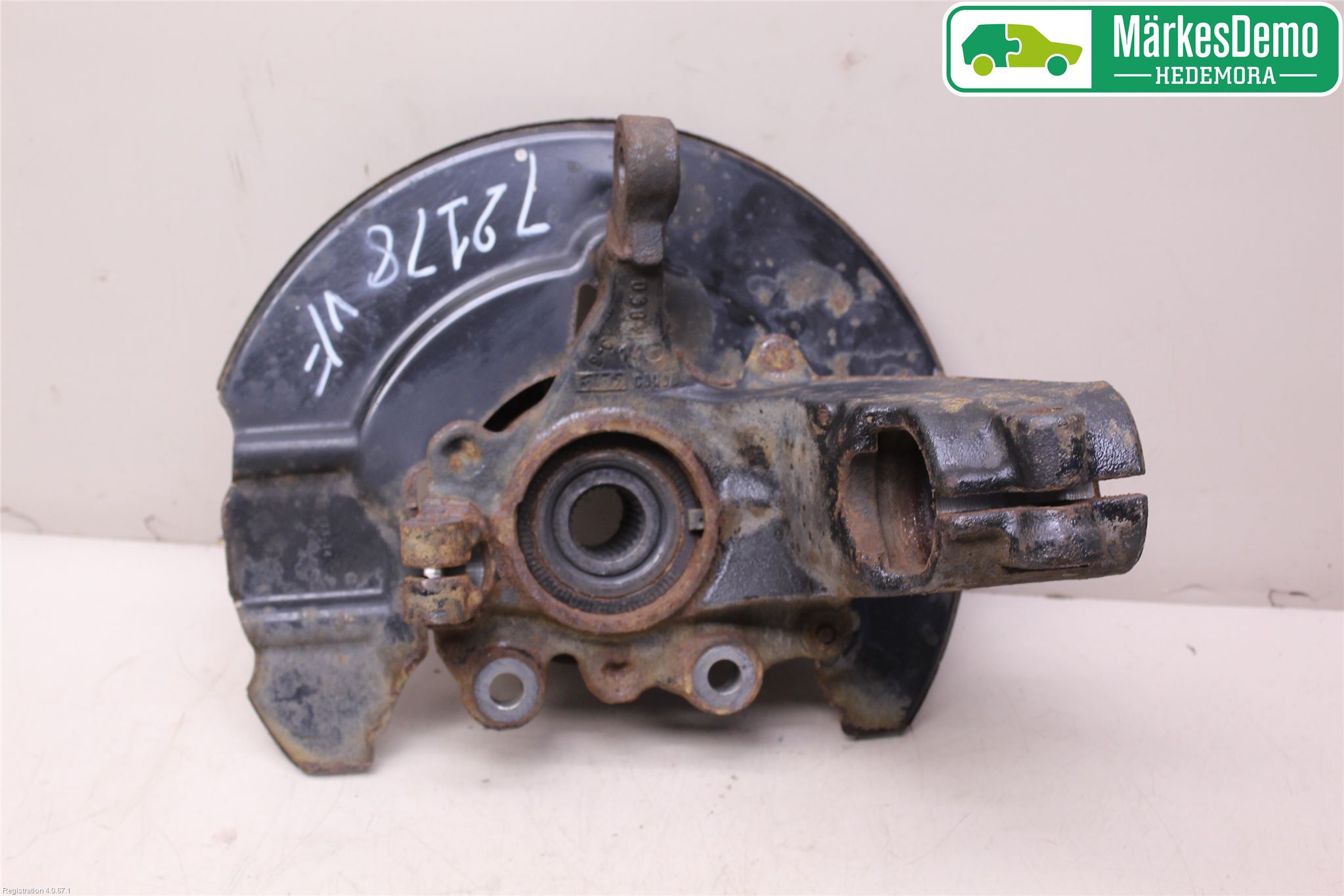 Ford TRANSIT/TOURNEO CONNECT 13-22 Spindel Vf