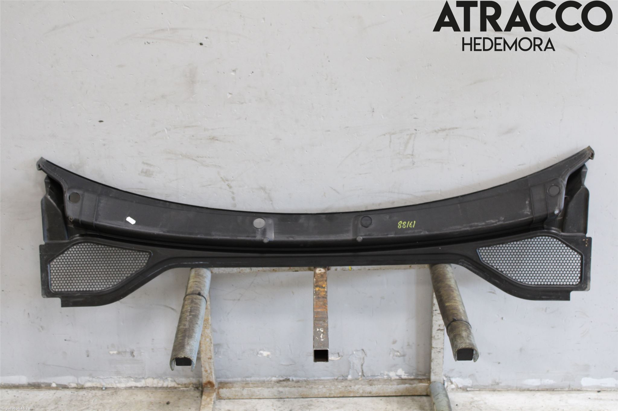 Volvo S80 07-13 Visker Deksel-Grill-Under Frr