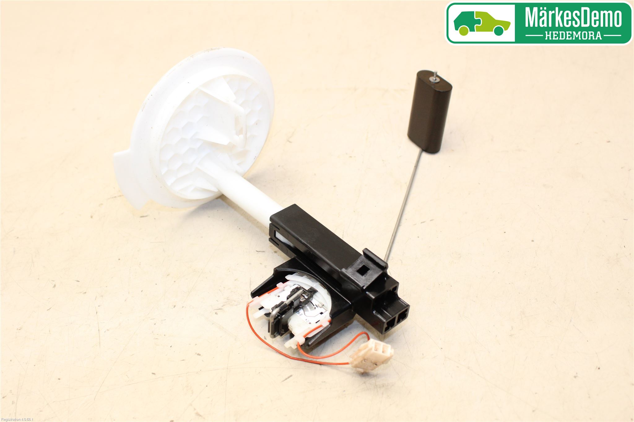 Volvo V70 14-16 Giver Drivstofftank