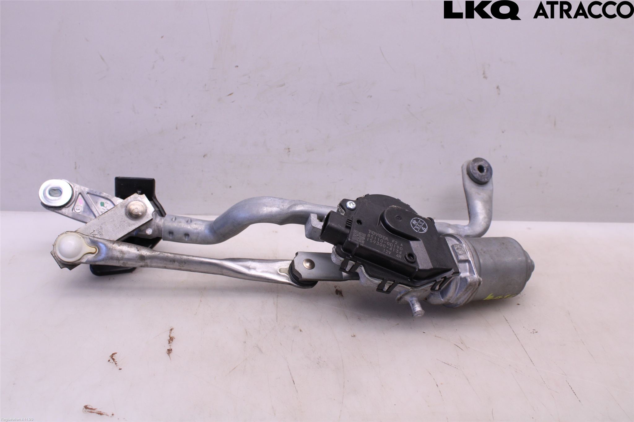 Toyota YARIS XP130 15-20 Viskermotor Frontrute
