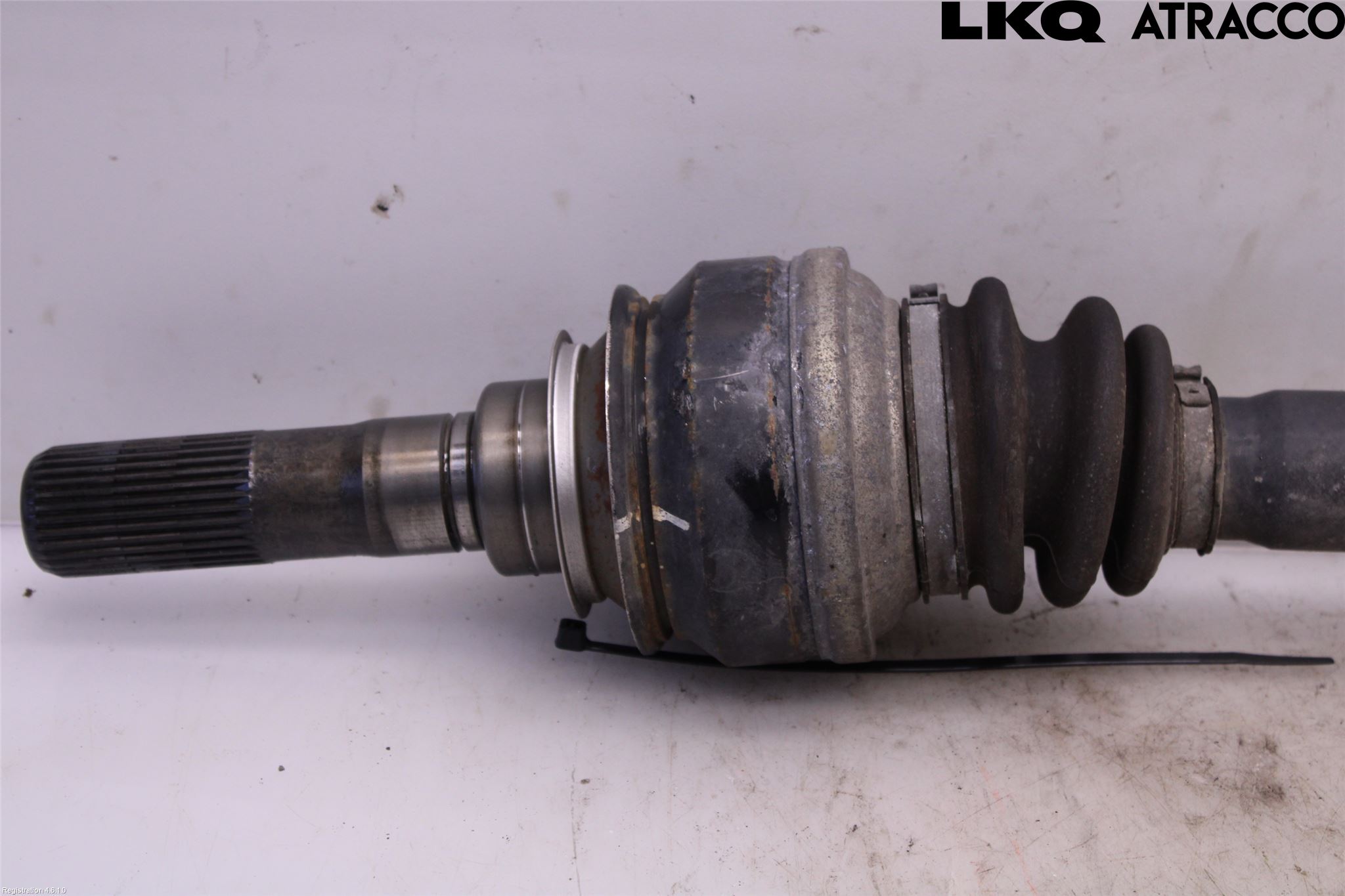 BMW 5 F10/F11/F18 09-17 Drivaksel Bak Kompl Høyre