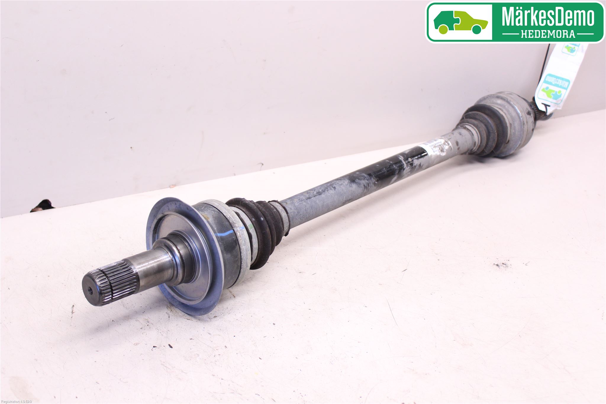 BMW X5 F15 13-18 Drivaksel Bak Kompl Venstre