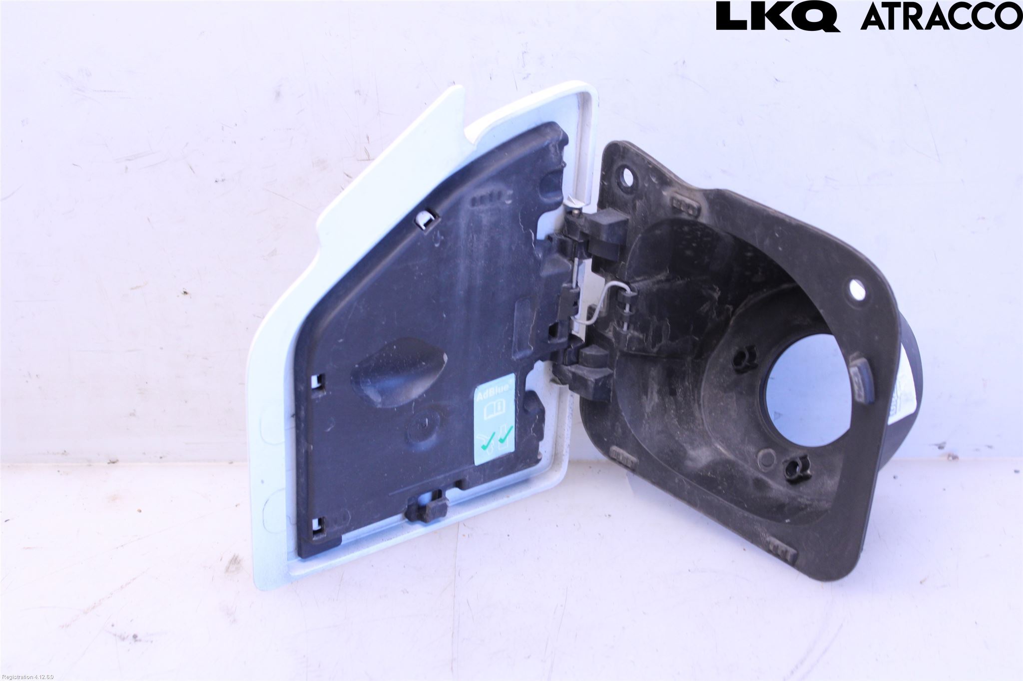 Nissan NV400 12-24 Drivstoff Tankluke