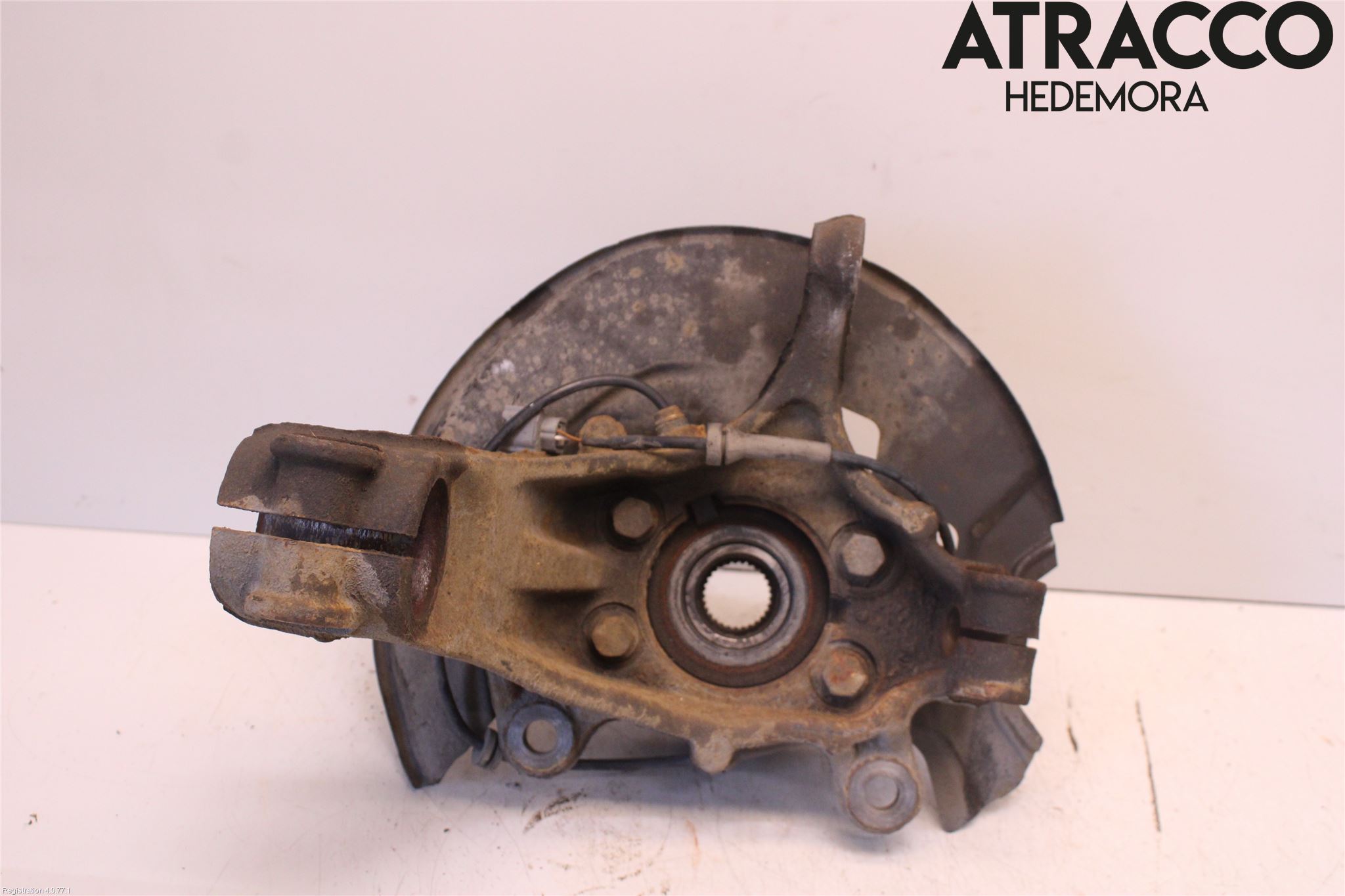 Nissan QASHQAI 14-17 Spindel Hf