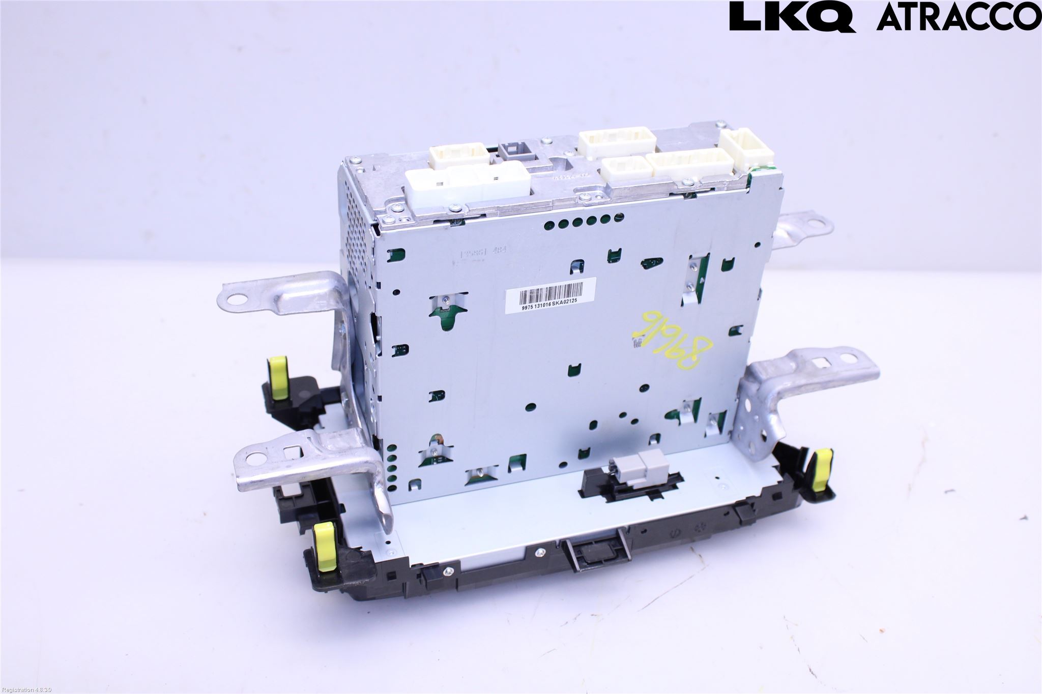 Toyota YARIS XP130 12-14 Stereo Radio Med Cd