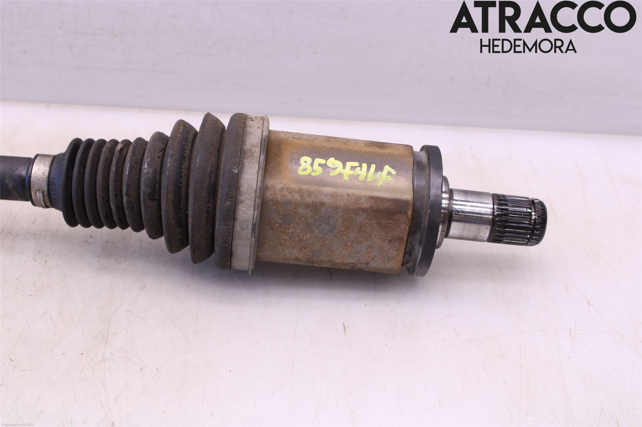BMW 1 F20/F21 11-19 Drivaksel Foran Kompl Venstre