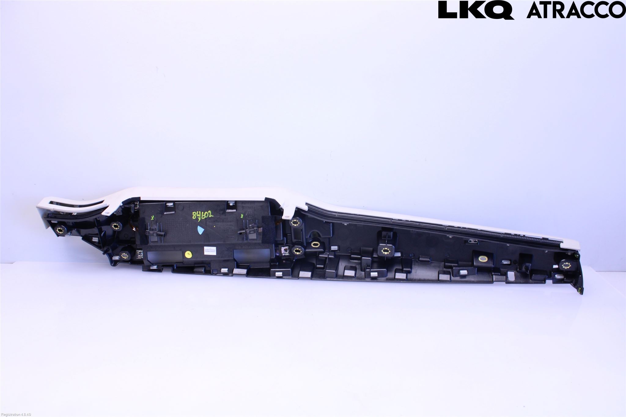 Audi A6 F2/C8 19- Innr Dekor Instrbord