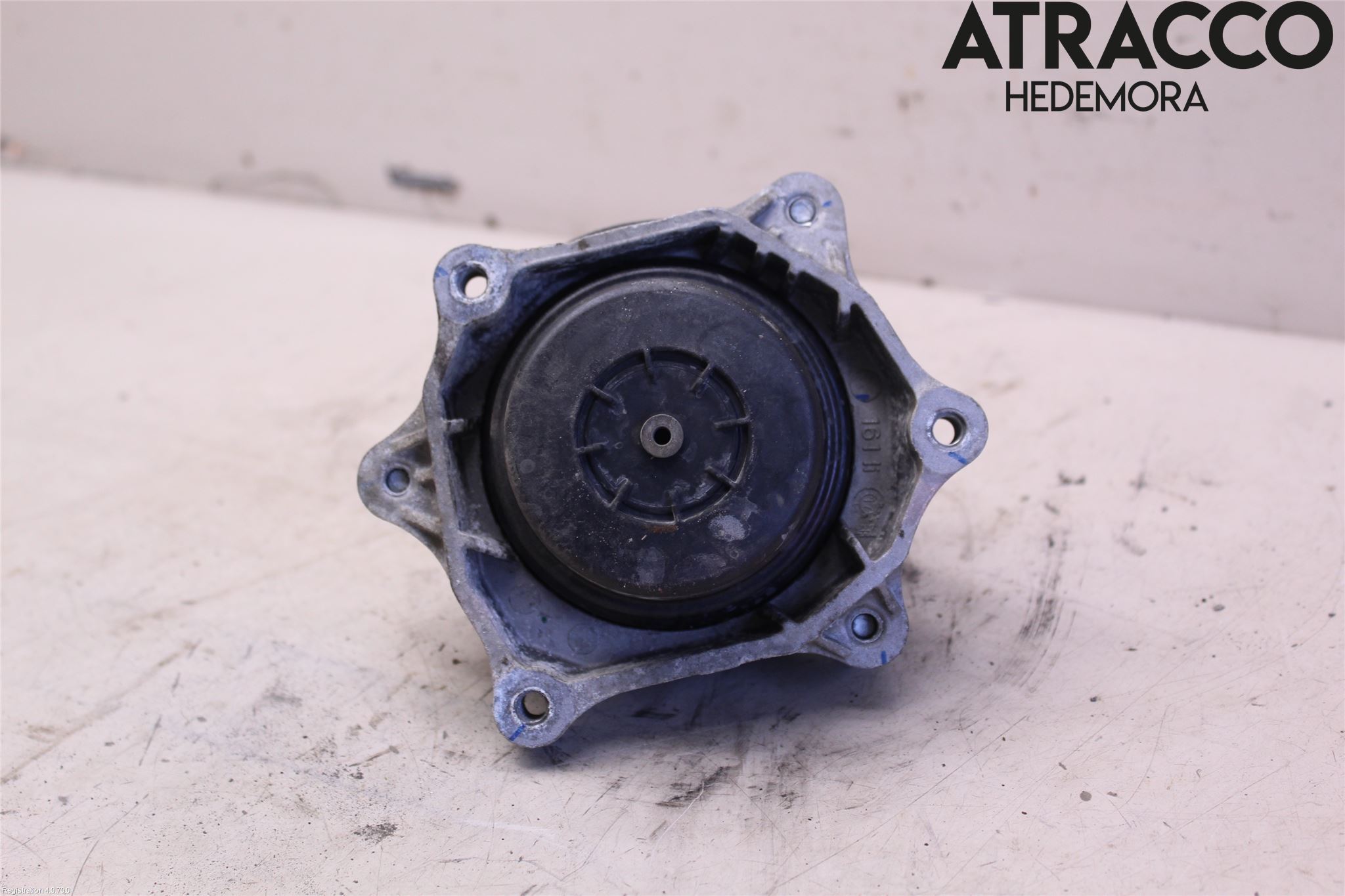 BMW 3 F30/F31/F80 12-19 Motor Feste Gummi