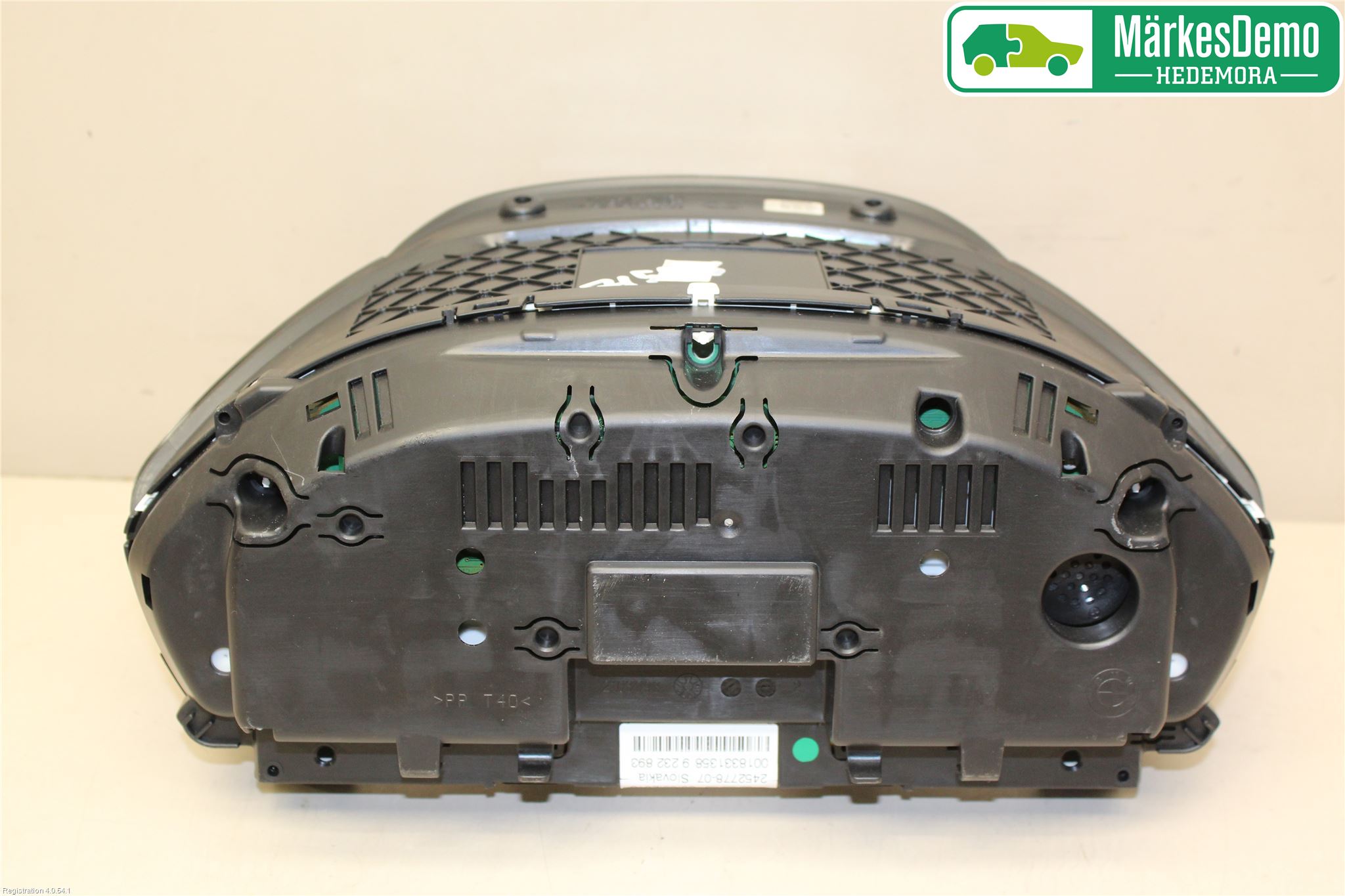 BMW 3 F30/F31/F80 12-19 Instr Kombinert