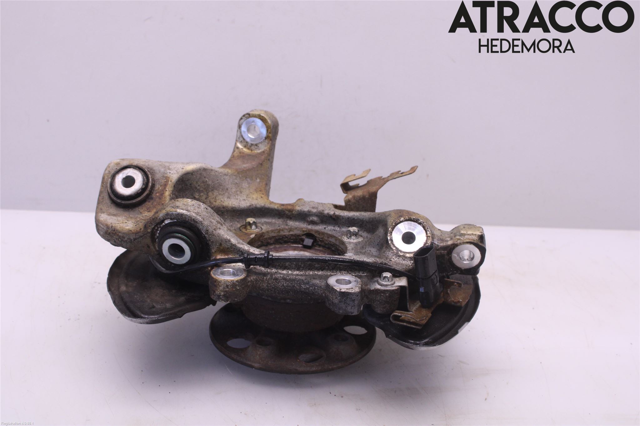 Mercedes-Benz MB C-KLASS (W205) 14-21 Spindel Hb