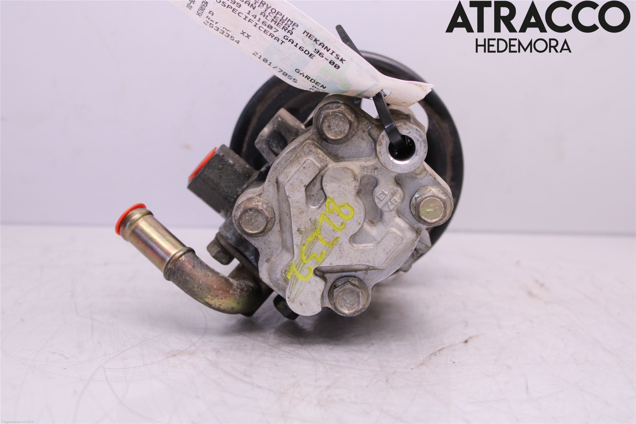 Nissan ALMERA    96-00 Servo Pumpe