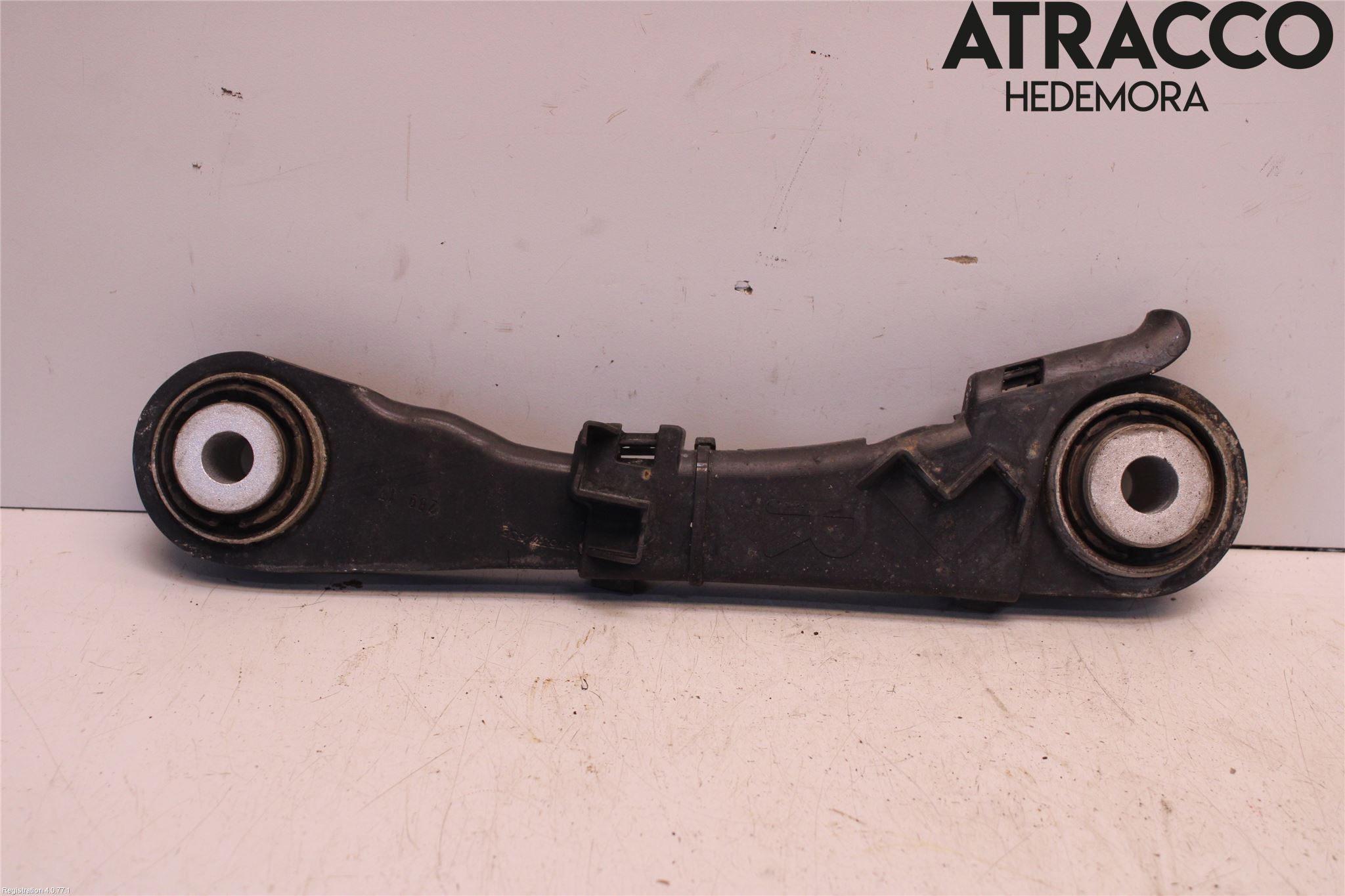 BMW 5 G30/G31/F90 17-23 Bærearm Bak Høyre Øvre