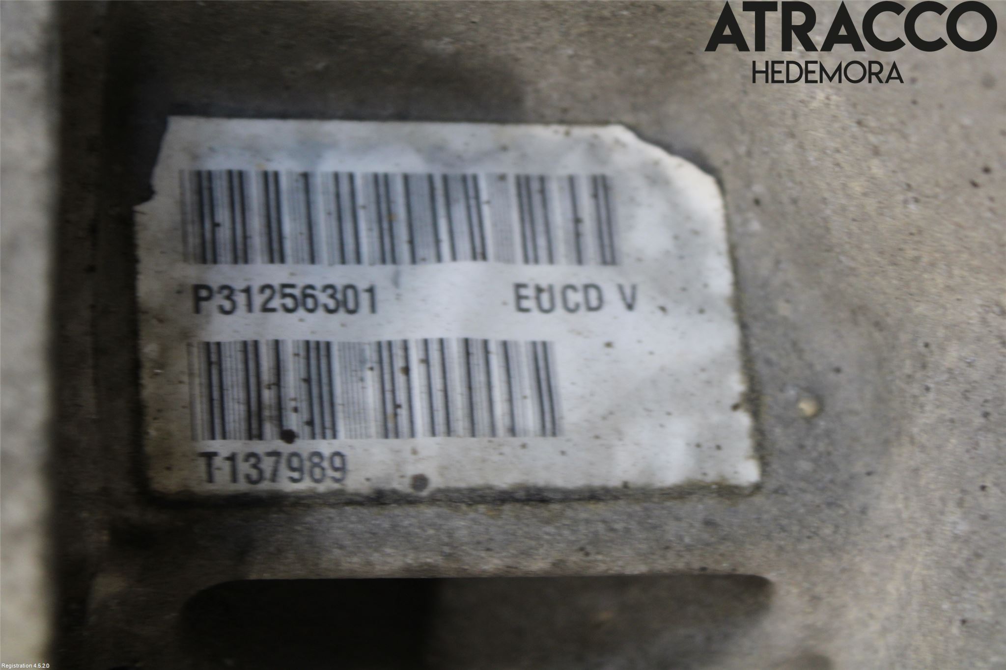 Volvo XC70 08-13 Kardang Foran