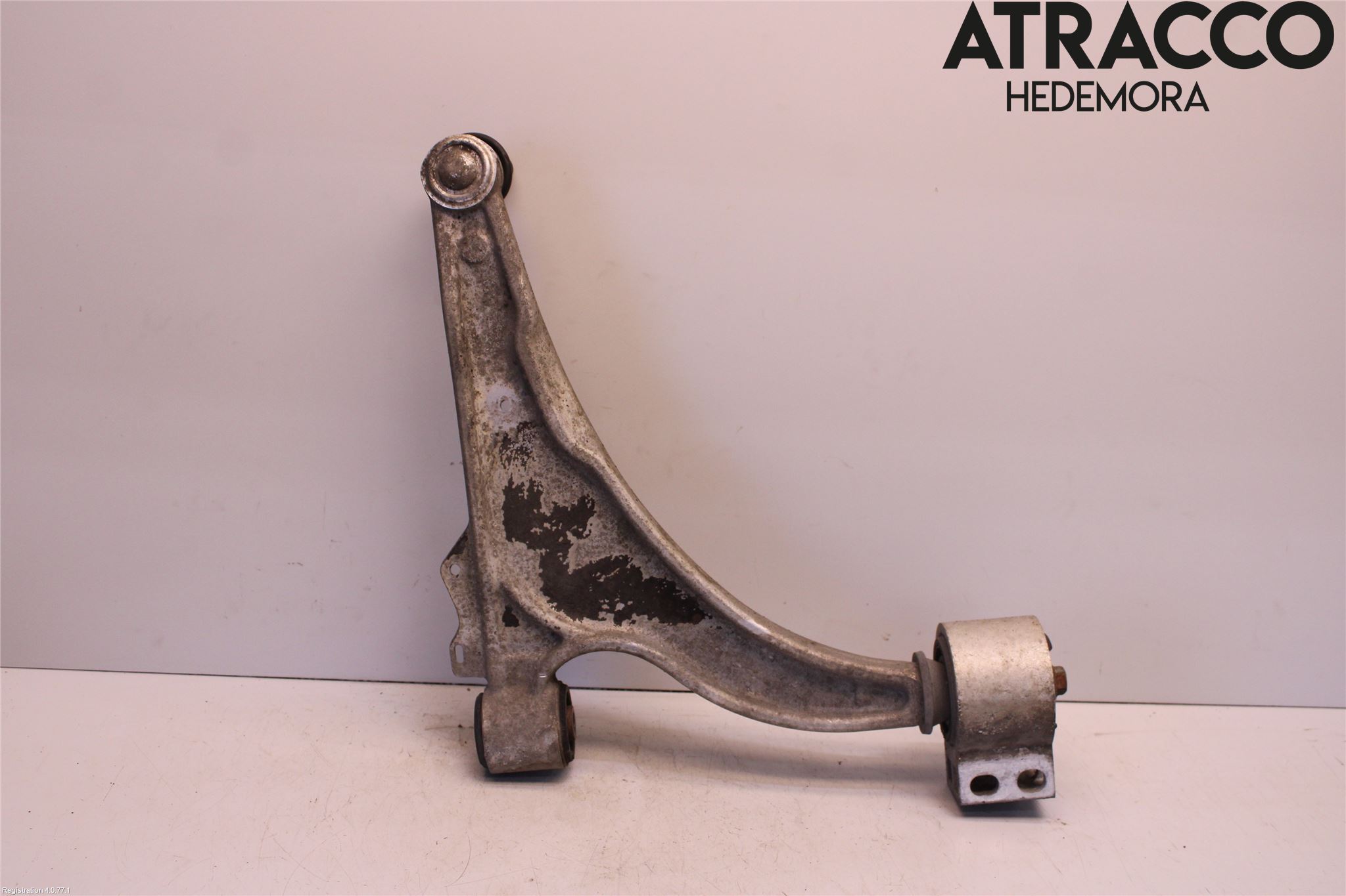 Opel ASTRA J 10-15 Bærearm Foran Venstre Nedre
