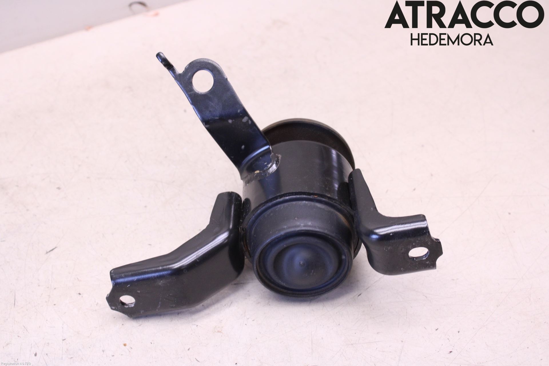 Toyota YARIS XP130 15-20 Motor Feste Gummi