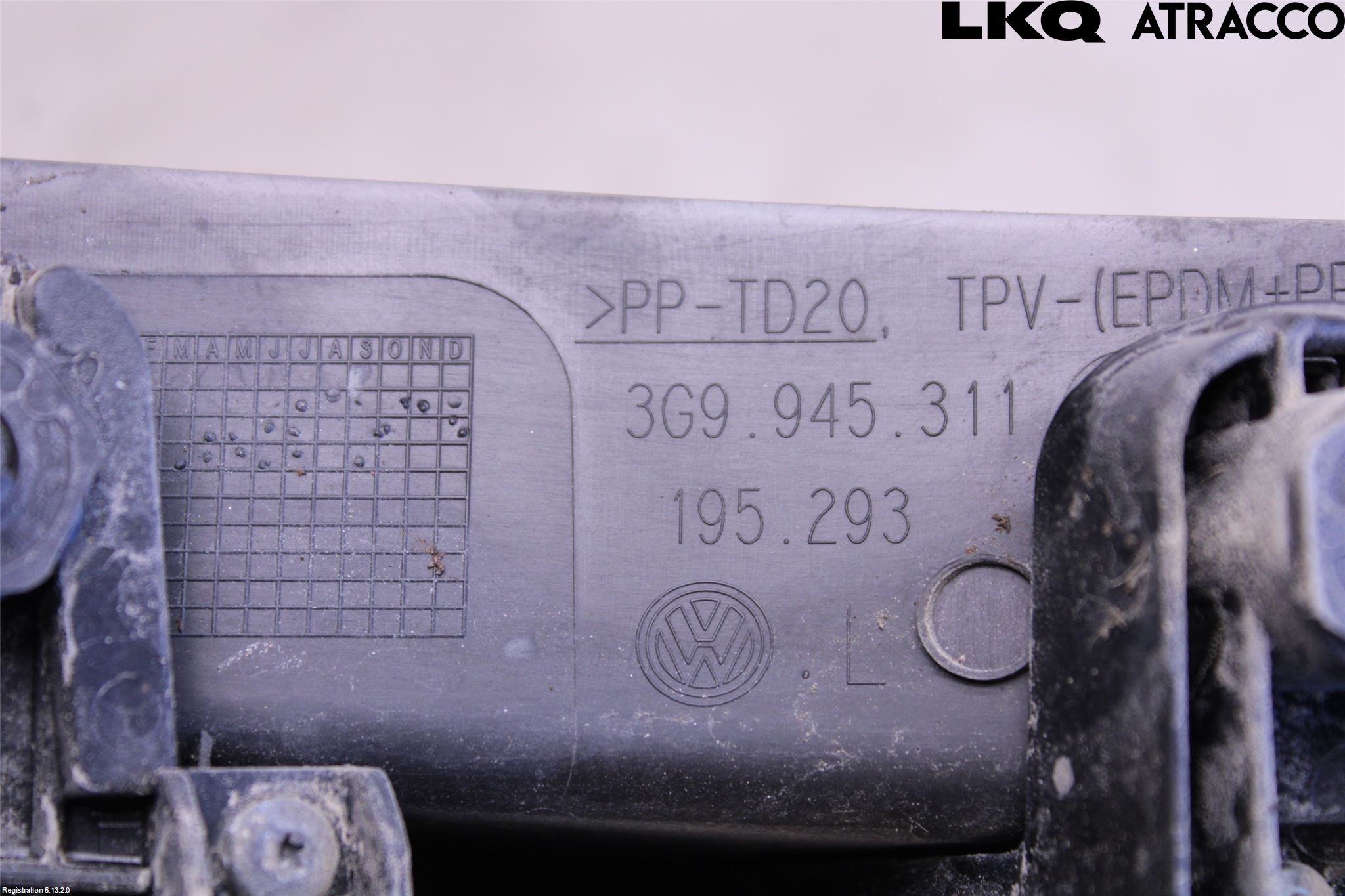 Volkswagen VW PASSAT 15-19 Baklykt Venstre