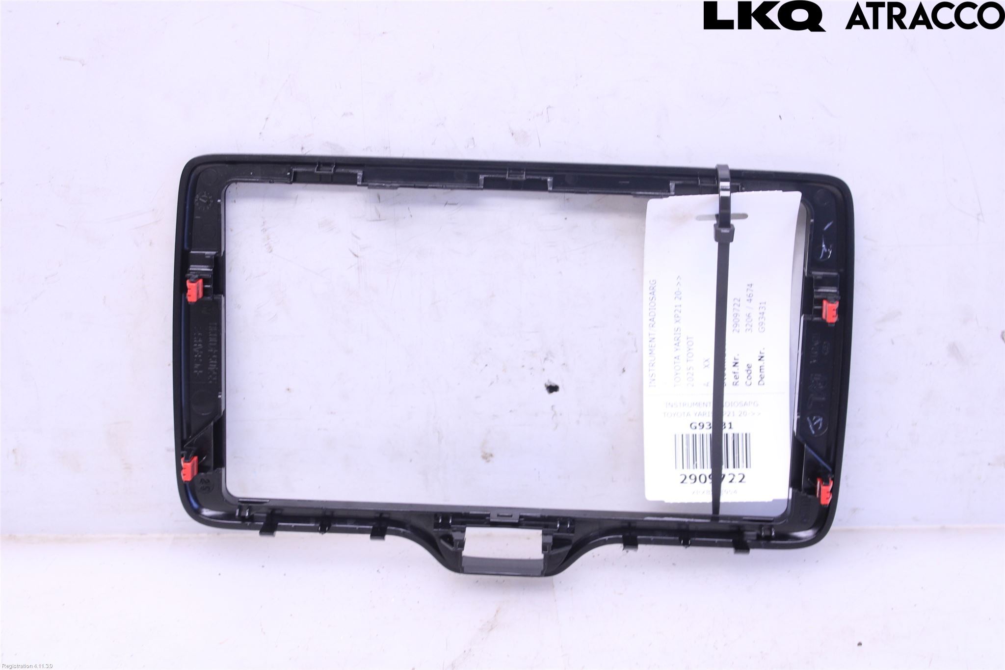 Toyota YARIS XP21 20- Innr Radio Ramme