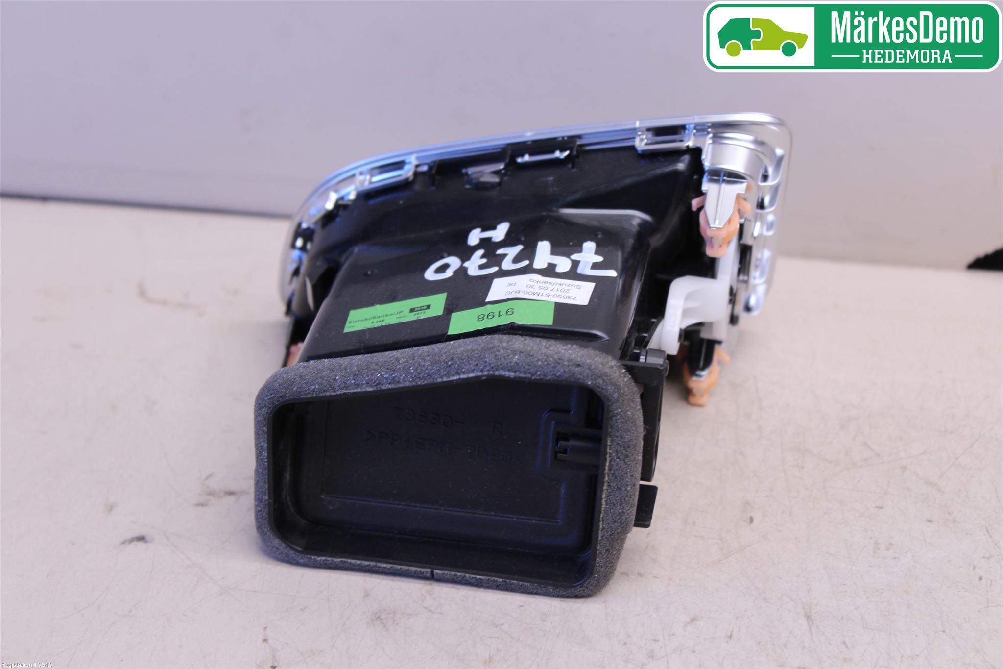 Suzuki SX4 S-CROSS 14-21 Dashbord Kanal - Dyse