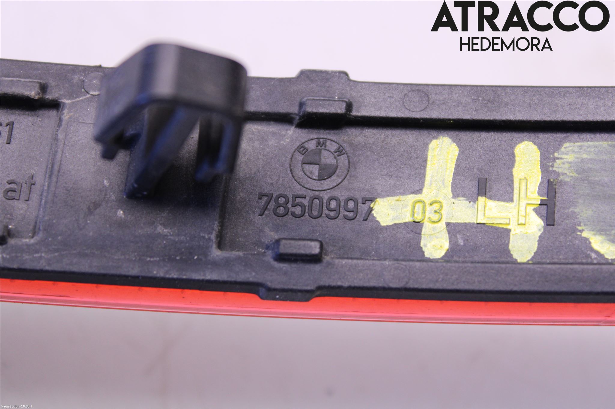 BMW X1 F48 15-22 Refleks Bak
