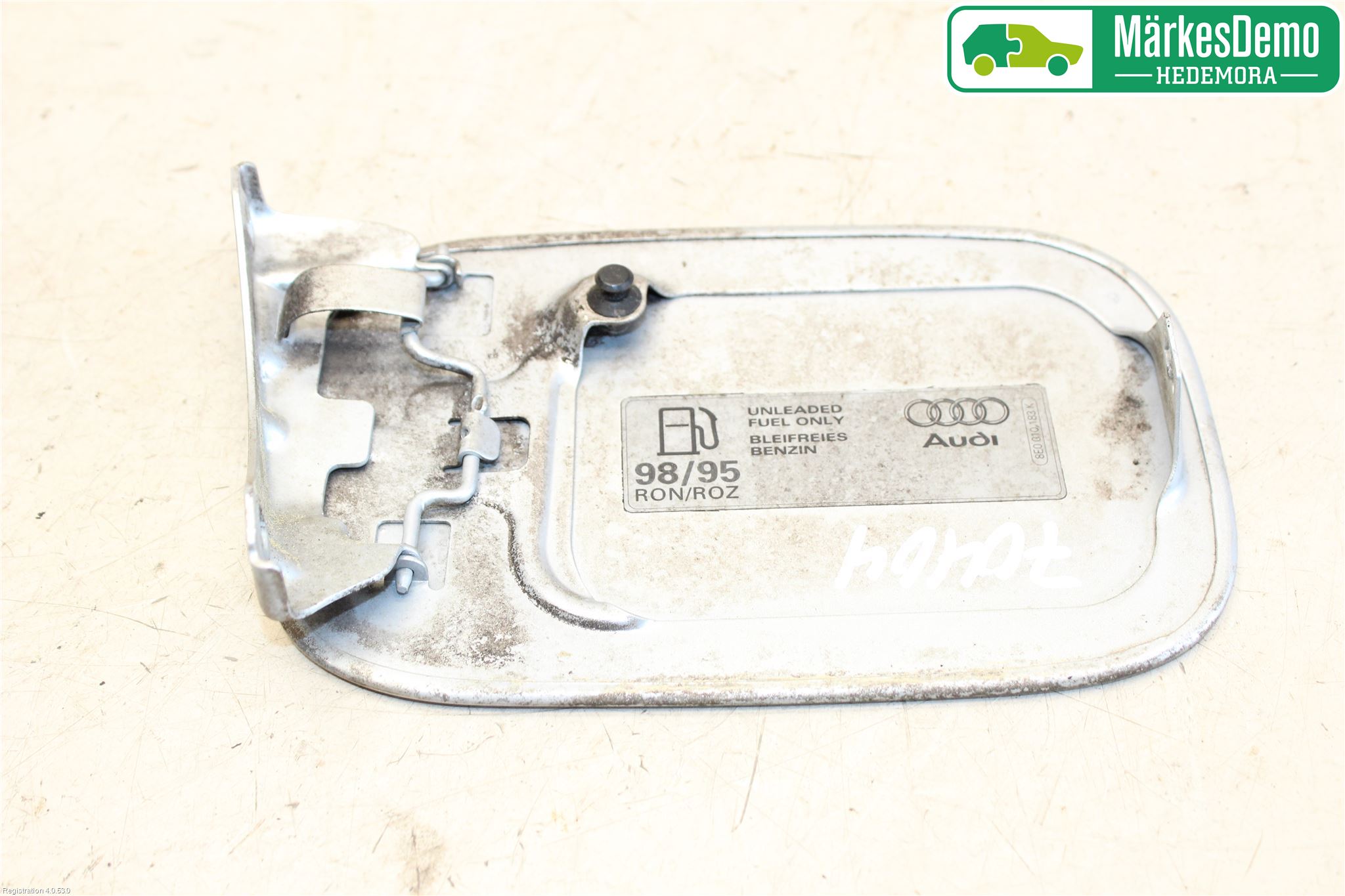 Audi A4/S4 01-05 Drivstoff Tankluke