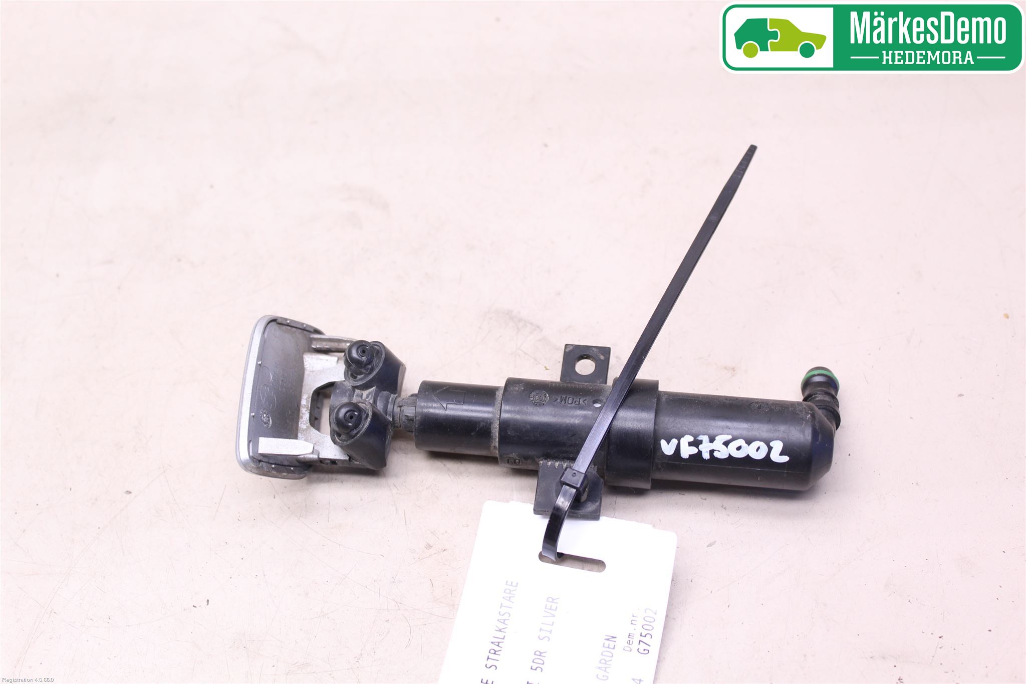Volkswagen VW PASSAT 05-11 Spylerdyse Frontlykter