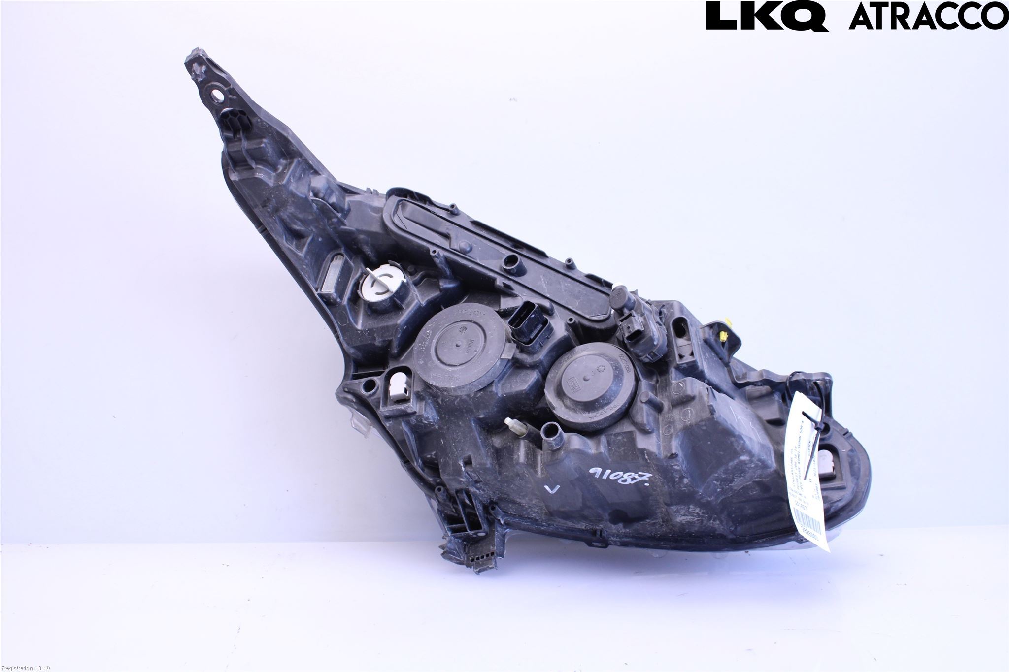 Peugeot PEUGOT 208 16-19 Frontlykt Venstre
