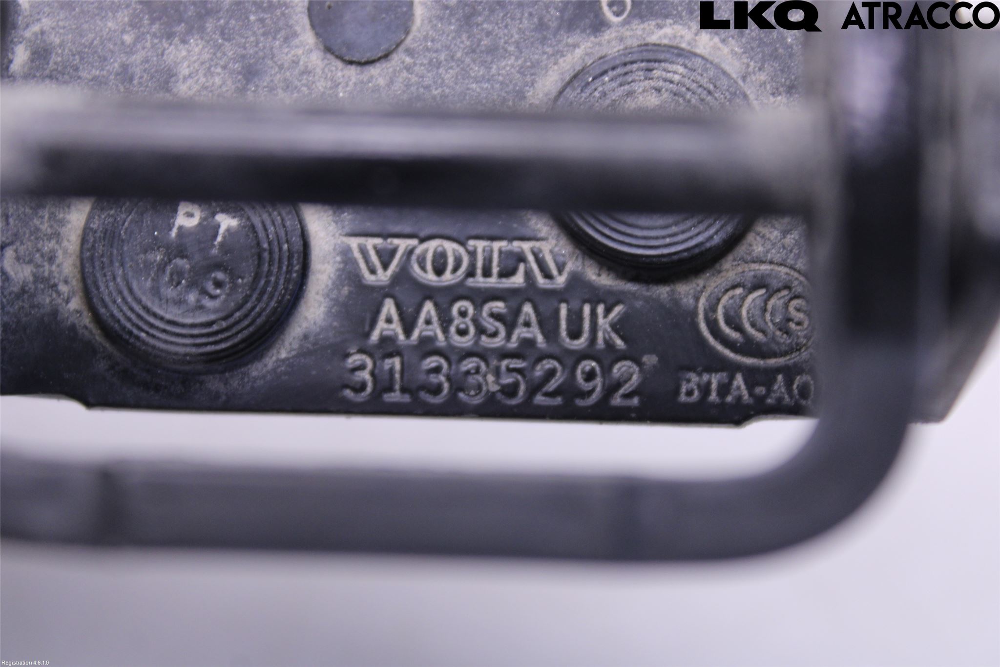 Volvo XC60 14-17 Bakluke Hengsel Venstre