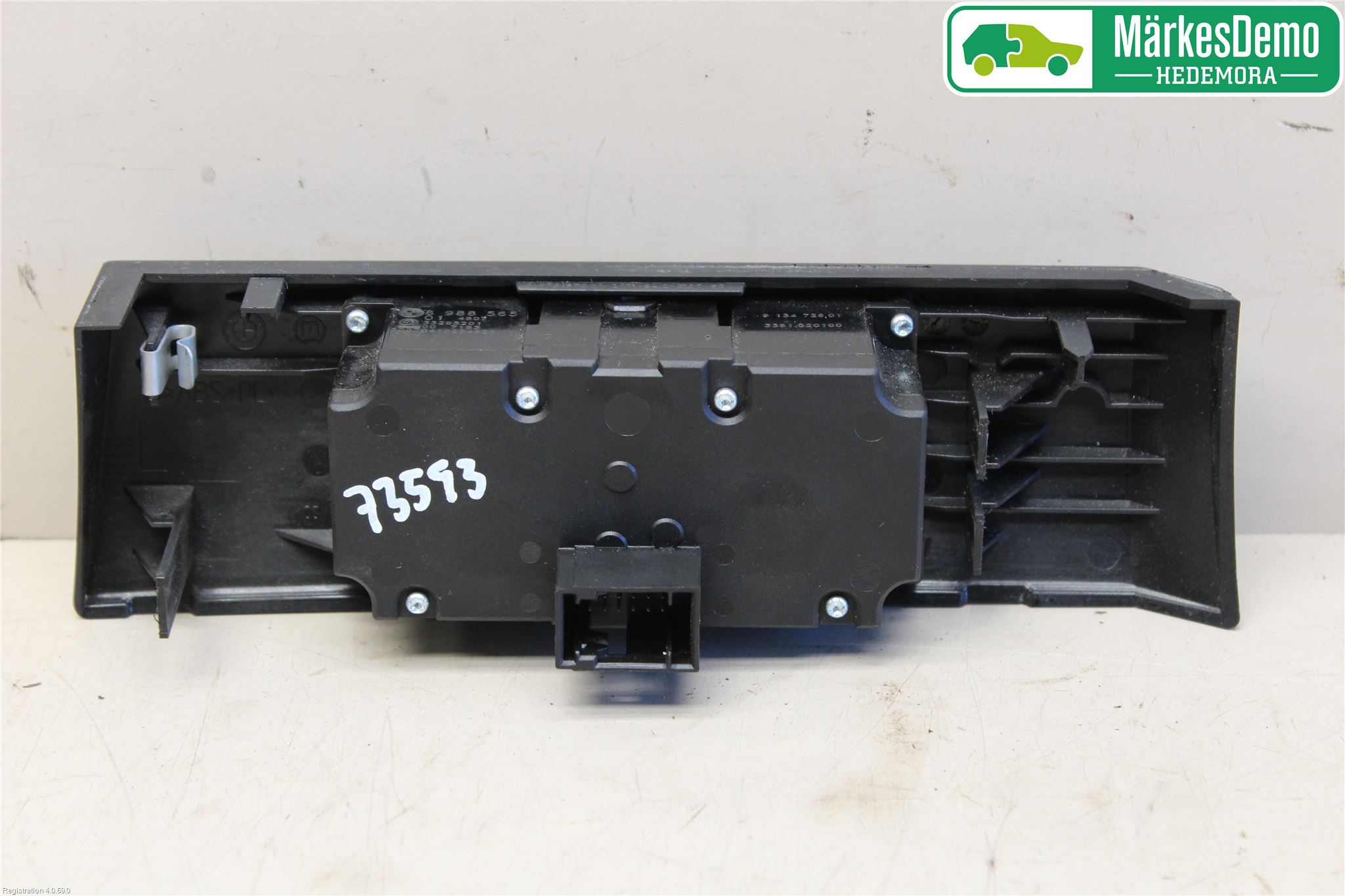 BMW 5 E60/61 Sed/Tou 02-10 Bryter Hovedlys