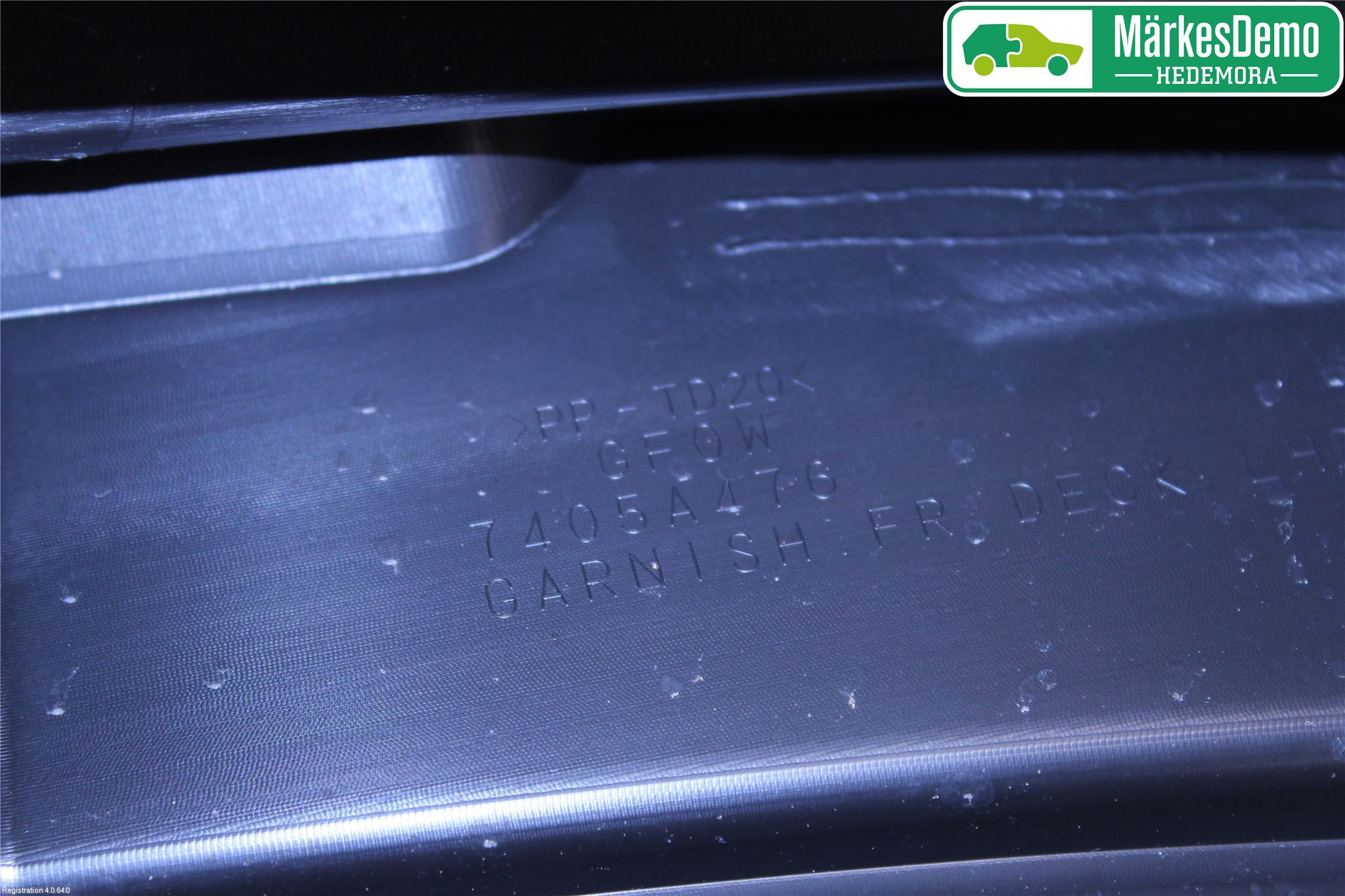 Mitsubishi OUTLANDER 13-21 Visker Deksel-Grill-Under Frr
