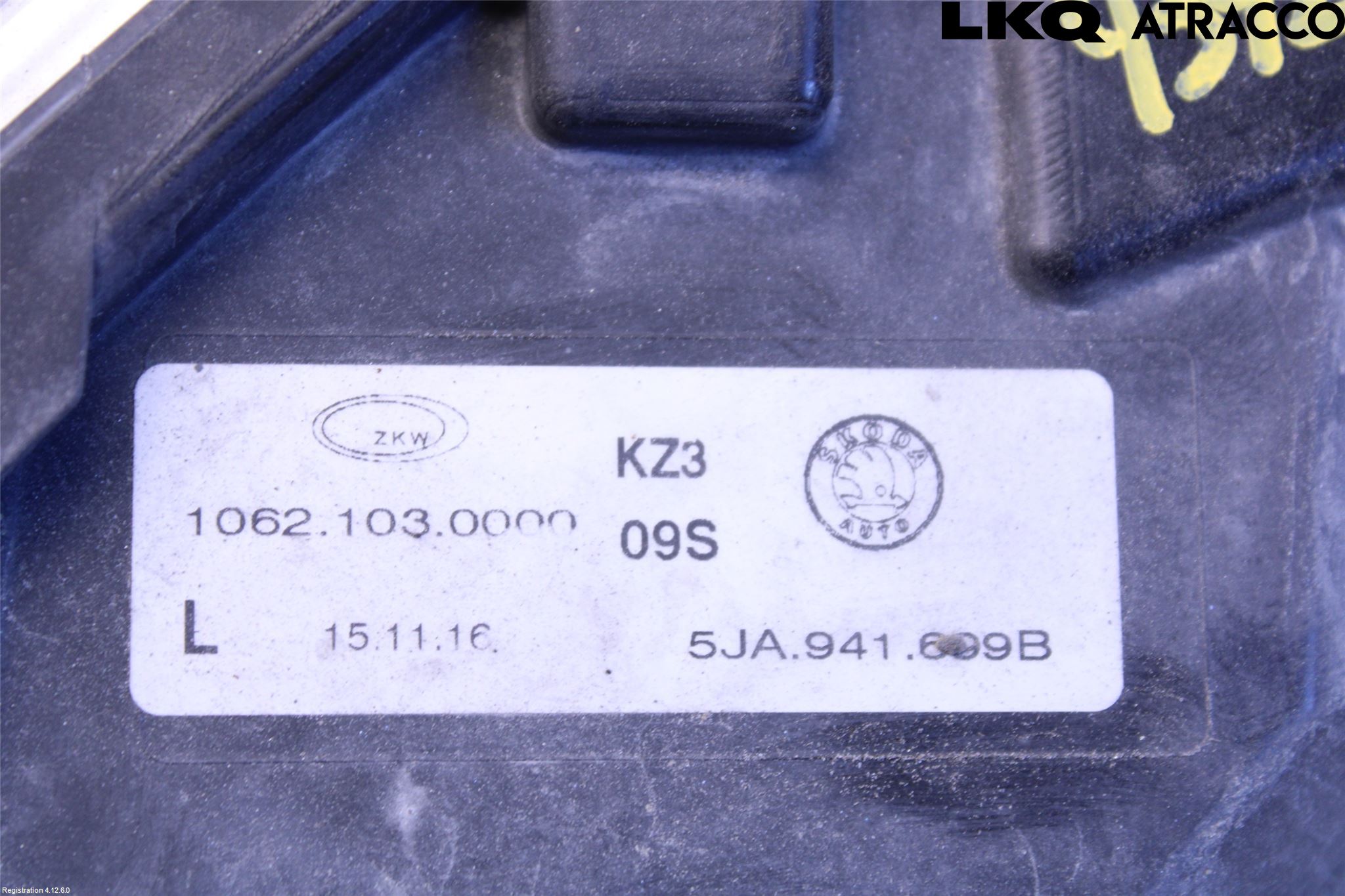 Skoda RAPID Frontlykt-Kurve-Tåkelys