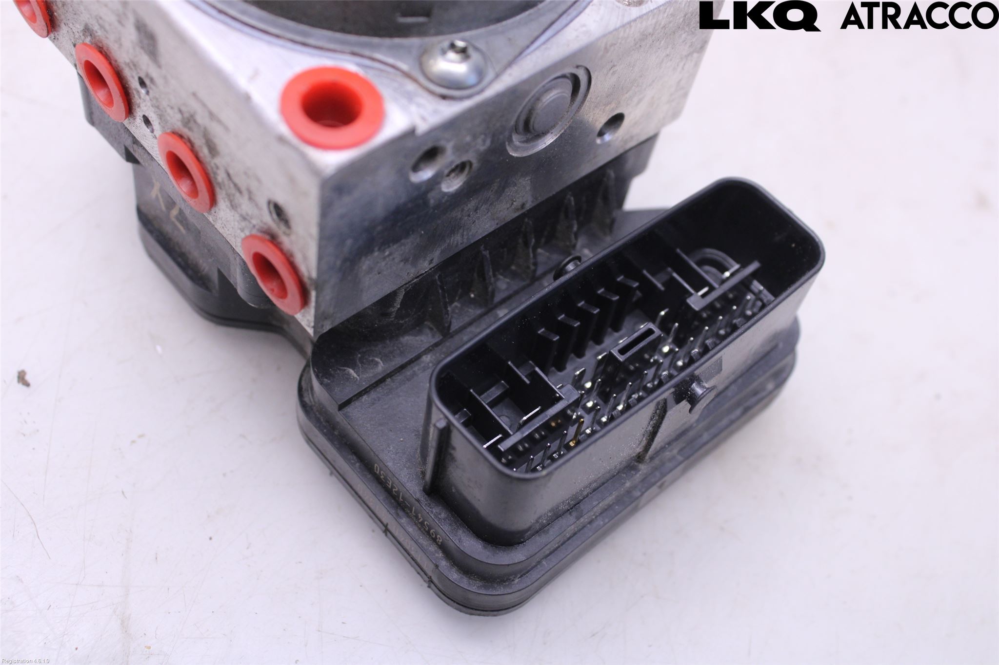 Toyota COROLLA 19- Abs Hydraulikkaggregat