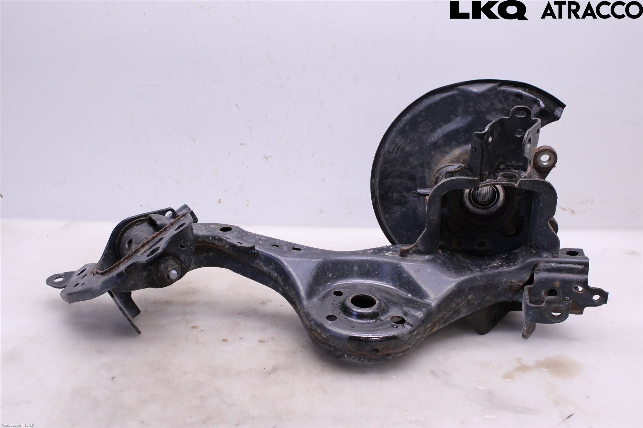 Toyota YARIS CROSS XP21 21- Spindel Hb
