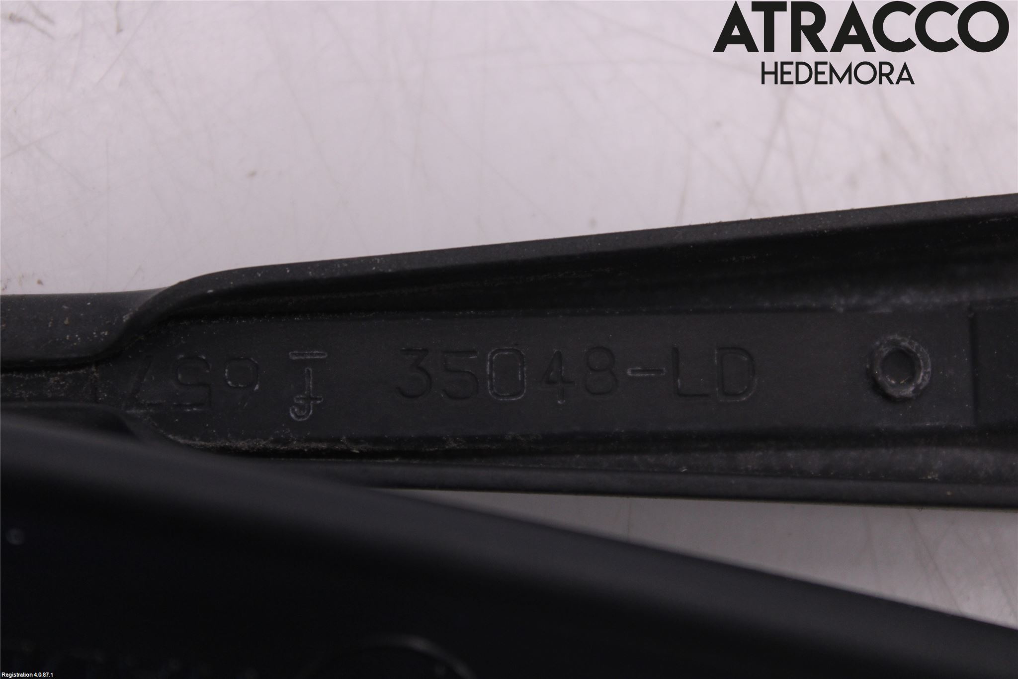 Subaru FORESTER SG 03-05 Viskerarm-Armer Frontrute