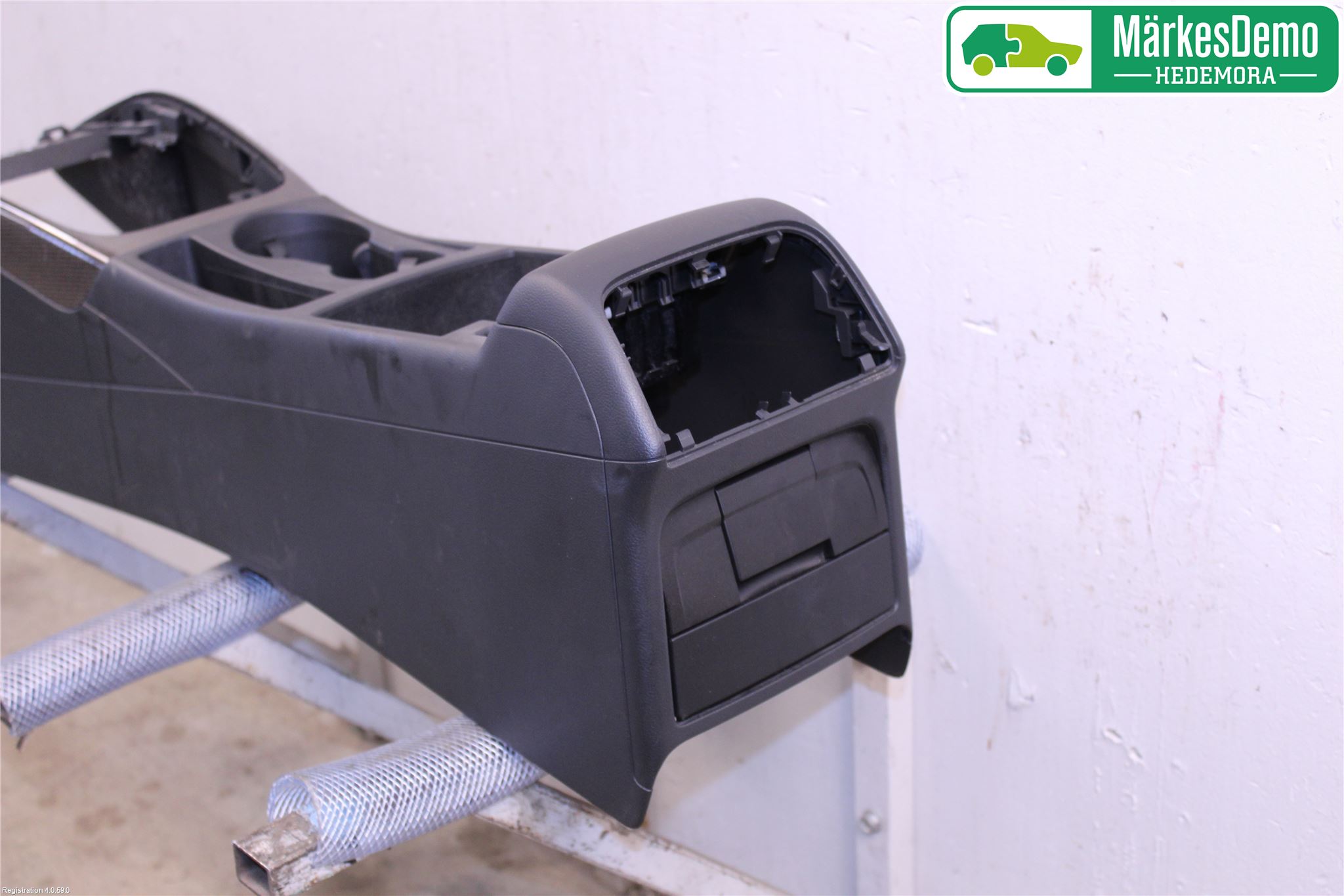 Audi A4/S4 08-11 Innr Konsoll-Lomme